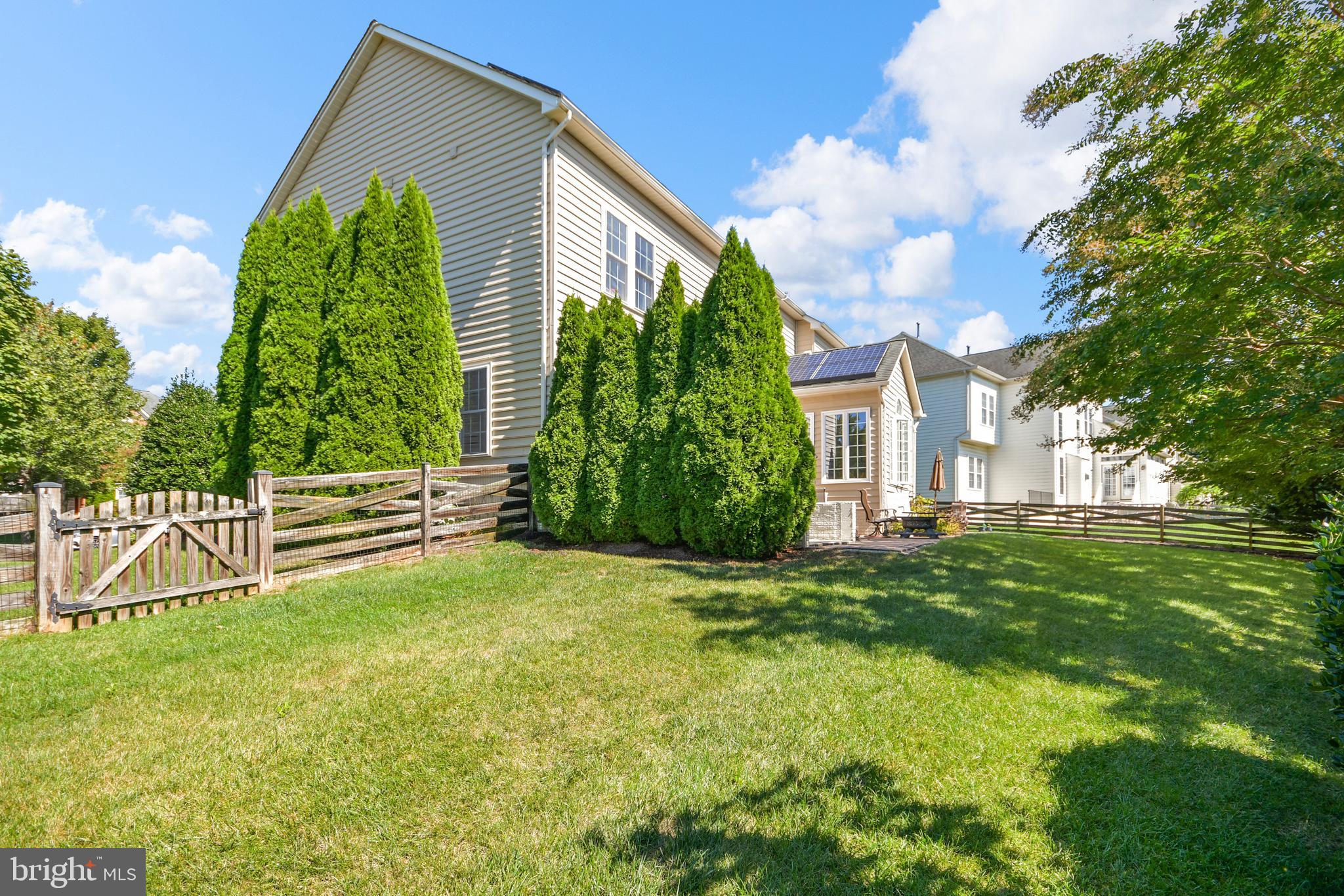 VILLAGES OF URBANA - Residential