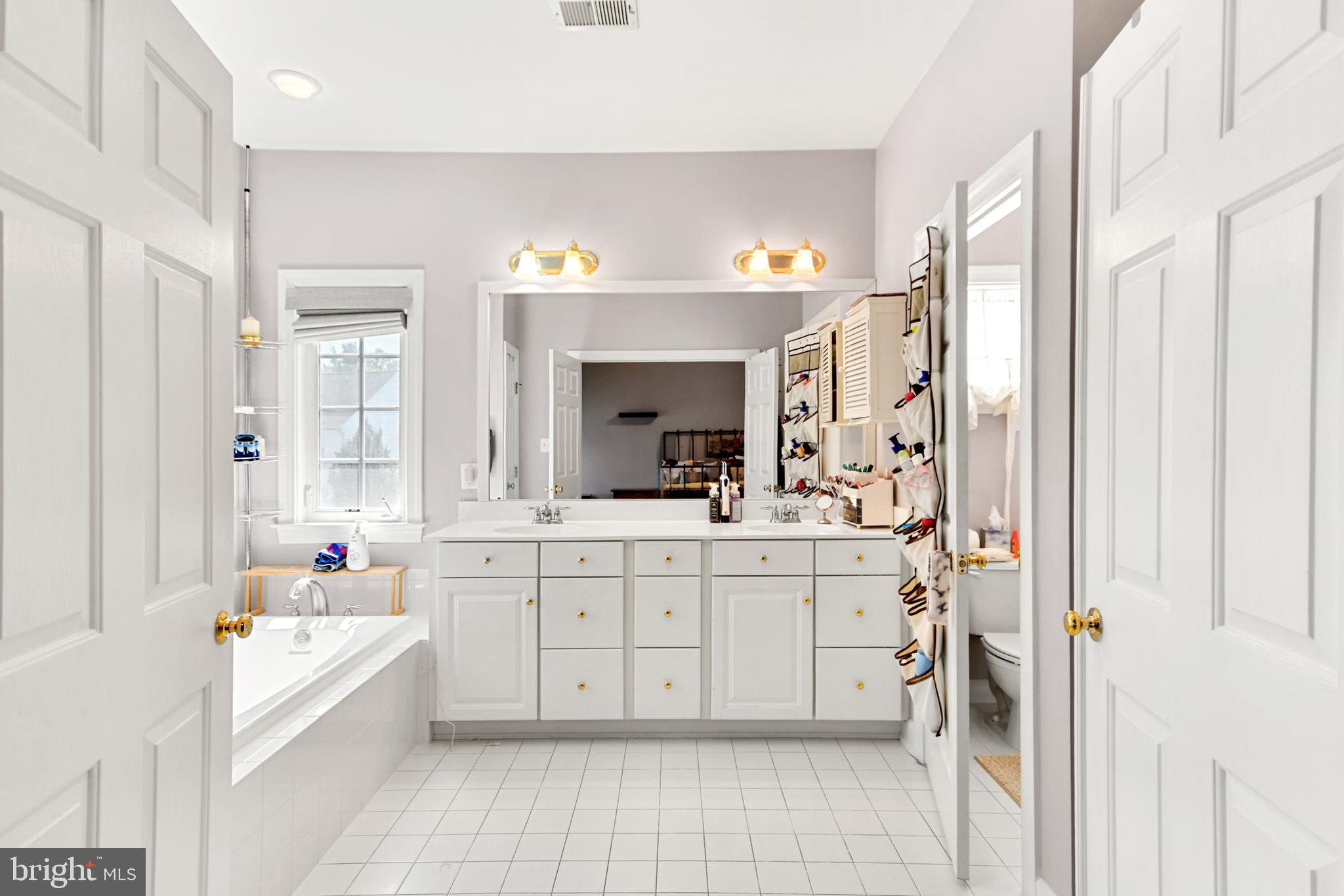 VILLAGES OF URBANA - Residential