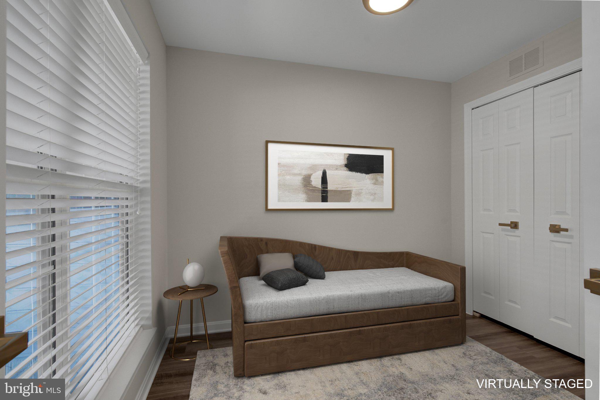 GUNSTON CORNER - Residential