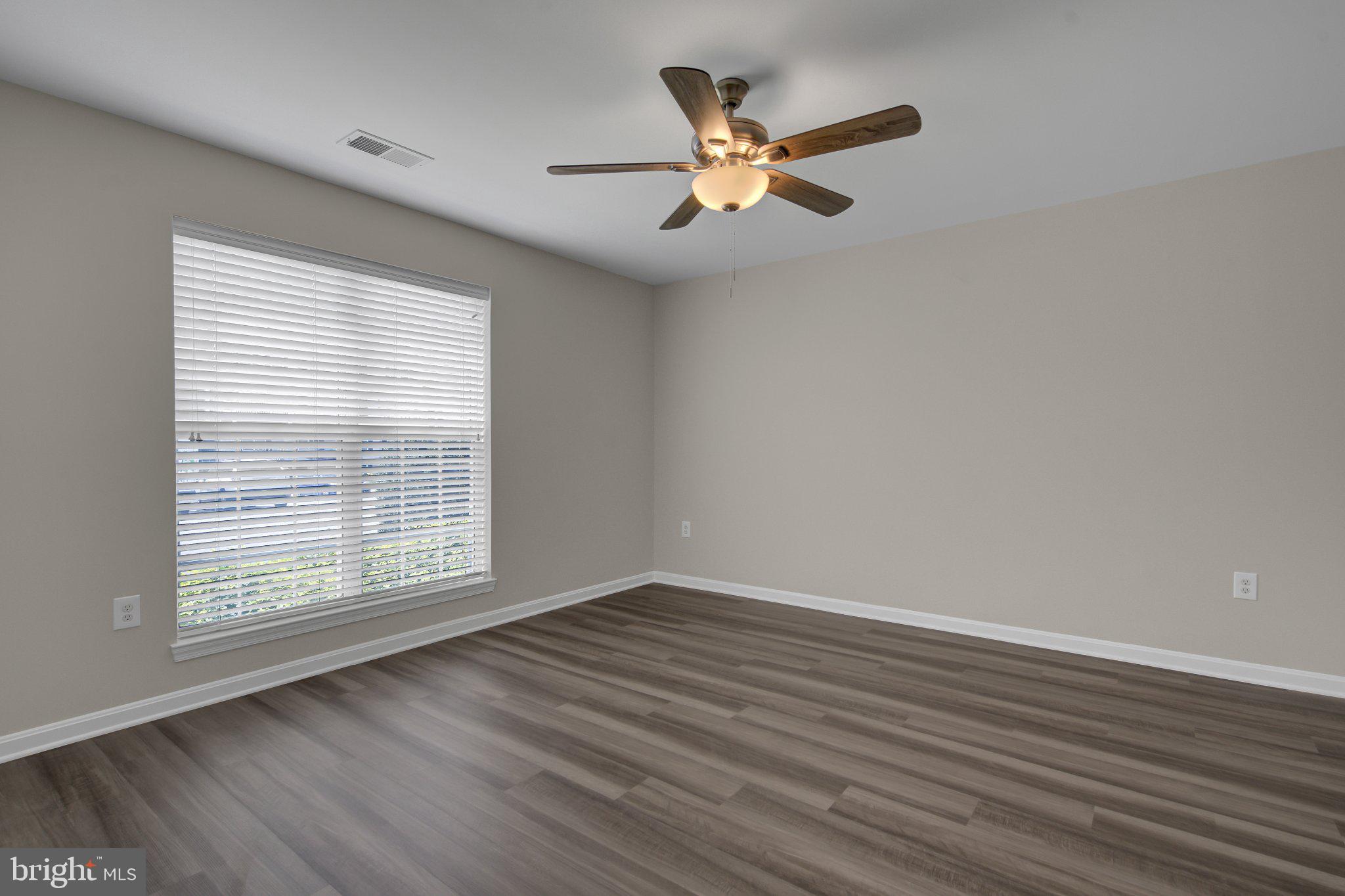 GUNSTON CORNER - Residential