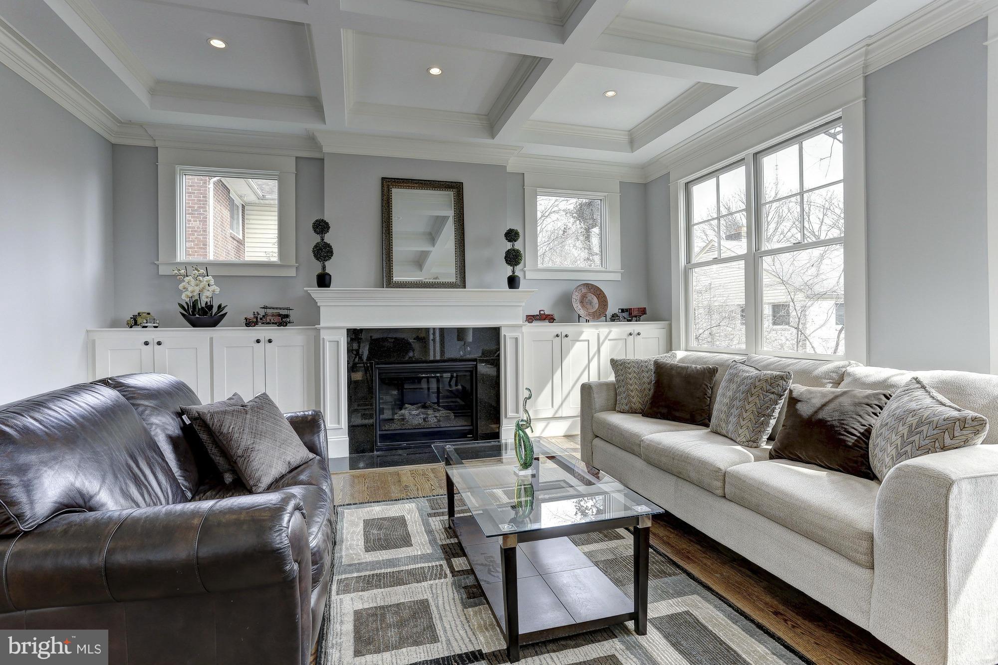 BROYHILL HEIGHTS - Residential