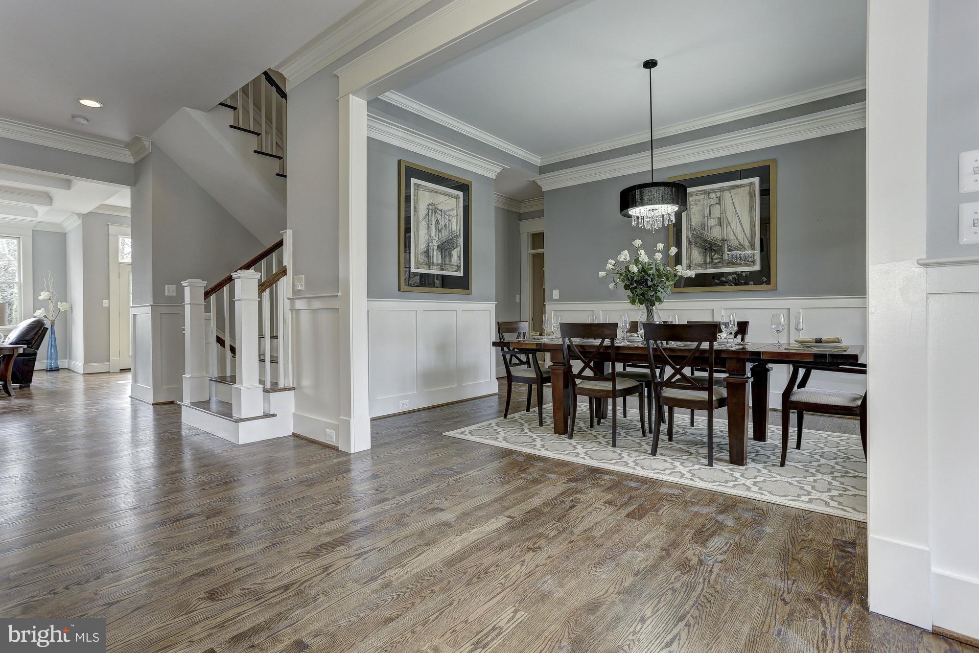 BROYHILL HEIGHTS - Residential