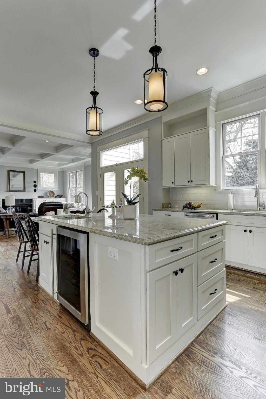 BROYHILL HEIGHTS - Residential