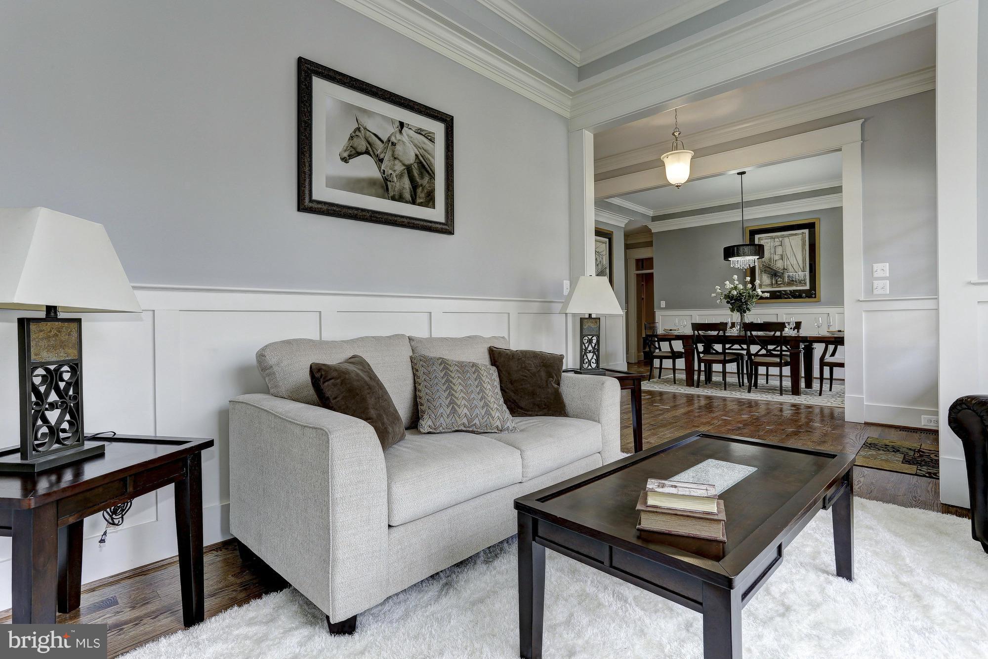 BROYHILL HEIGHTS - Residential