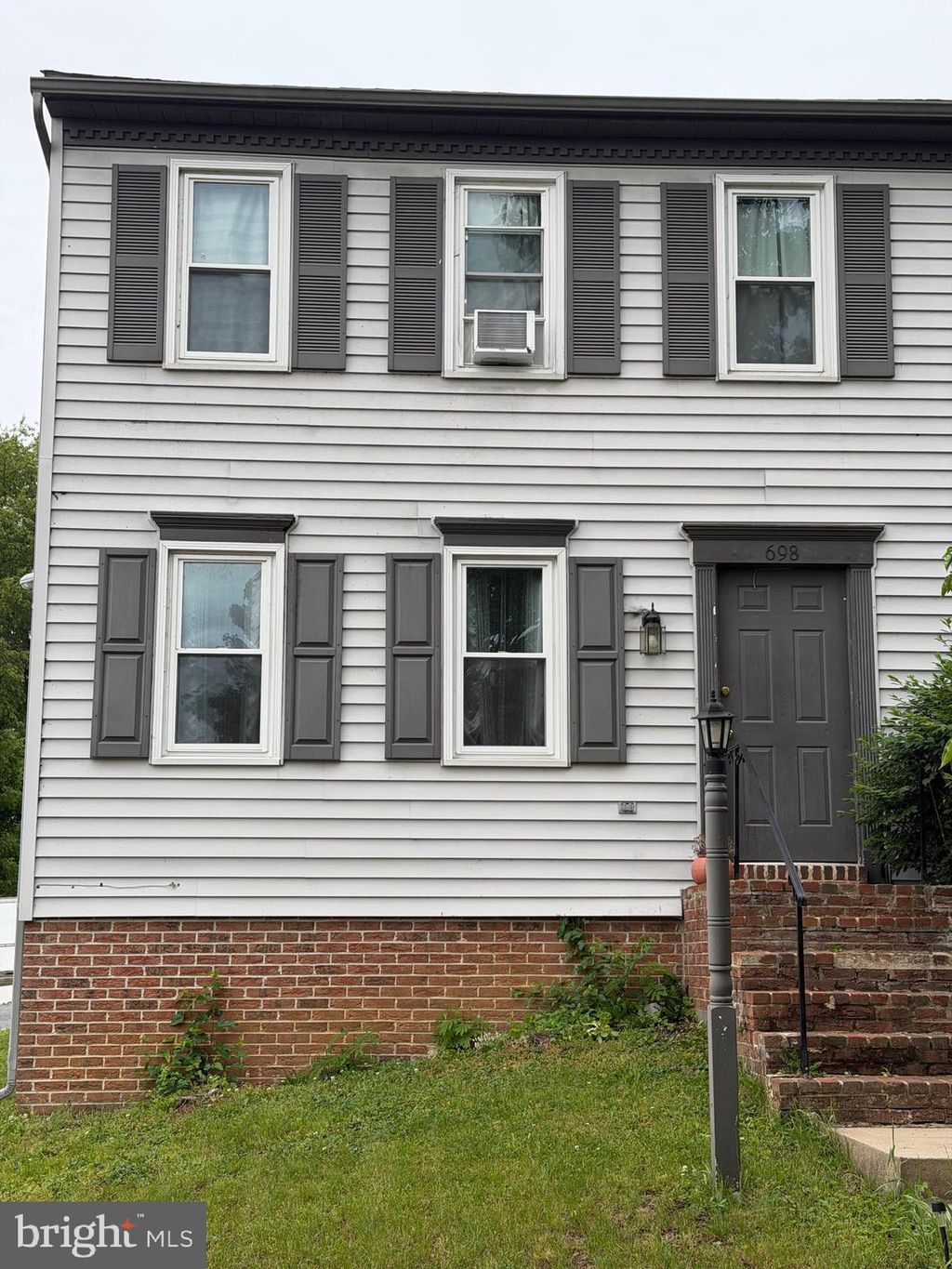 Photo of 698 Topaz Drive, LANCASTER, PA 17603 (MLS # PALA2088736)
