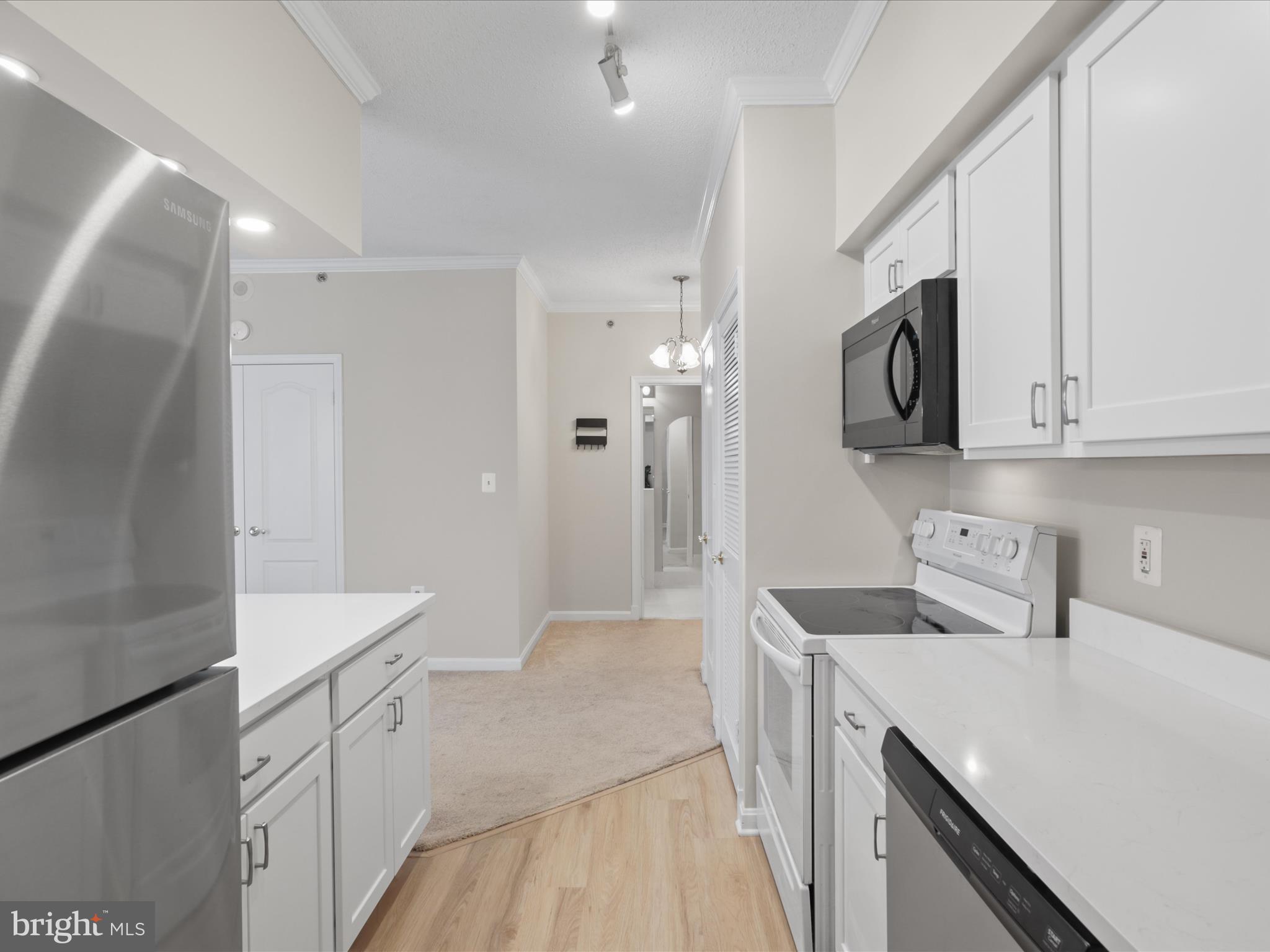 1211 S EADS STREET 601
