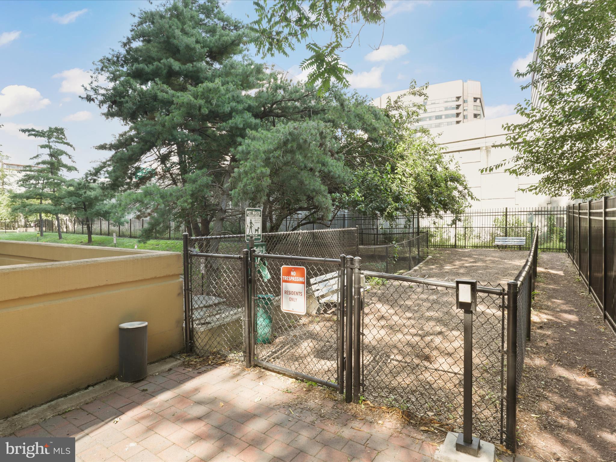 BELLA VISTA CONDOMINIUM - Residential