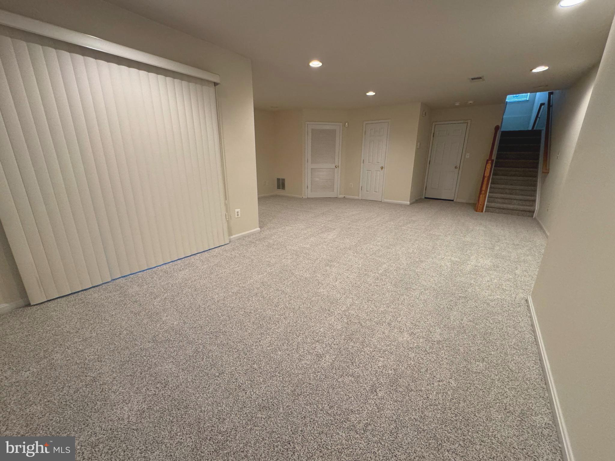 INDEPENDENCE - Residential Lease