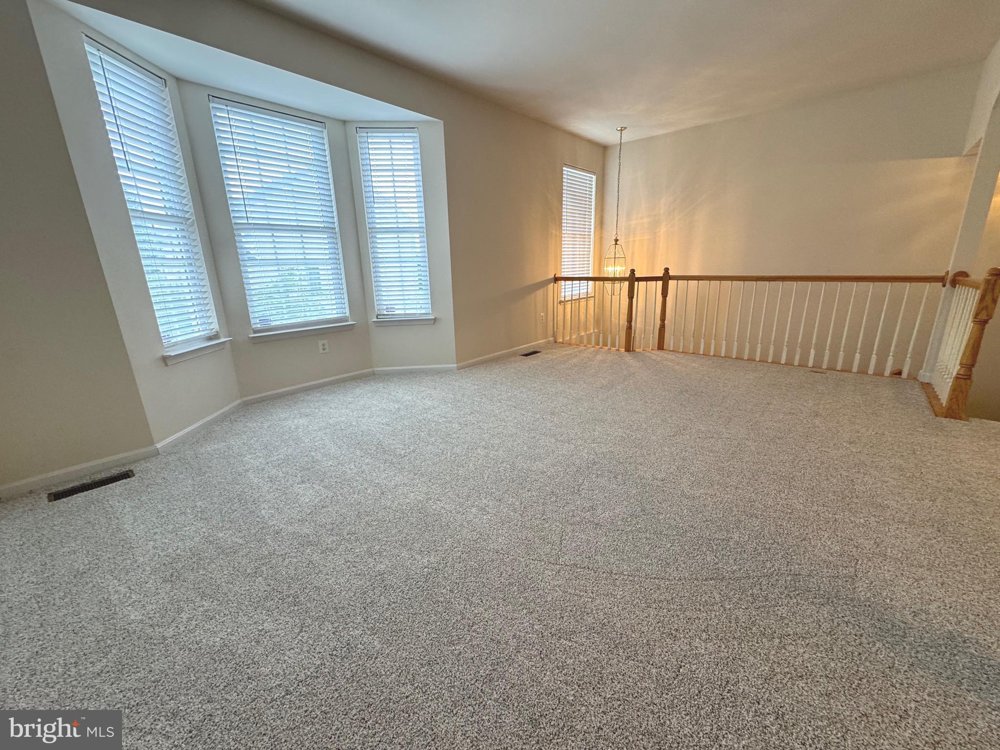 INDEPENDENCE - Residential Lease