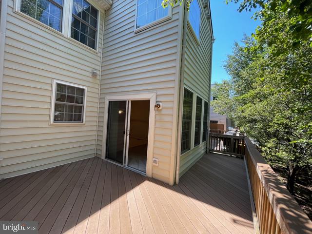 INDEPENDENCE - Residential Lease