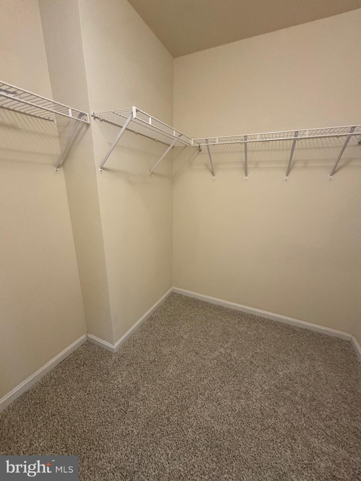 INDEPENDENCE - Residential Lease