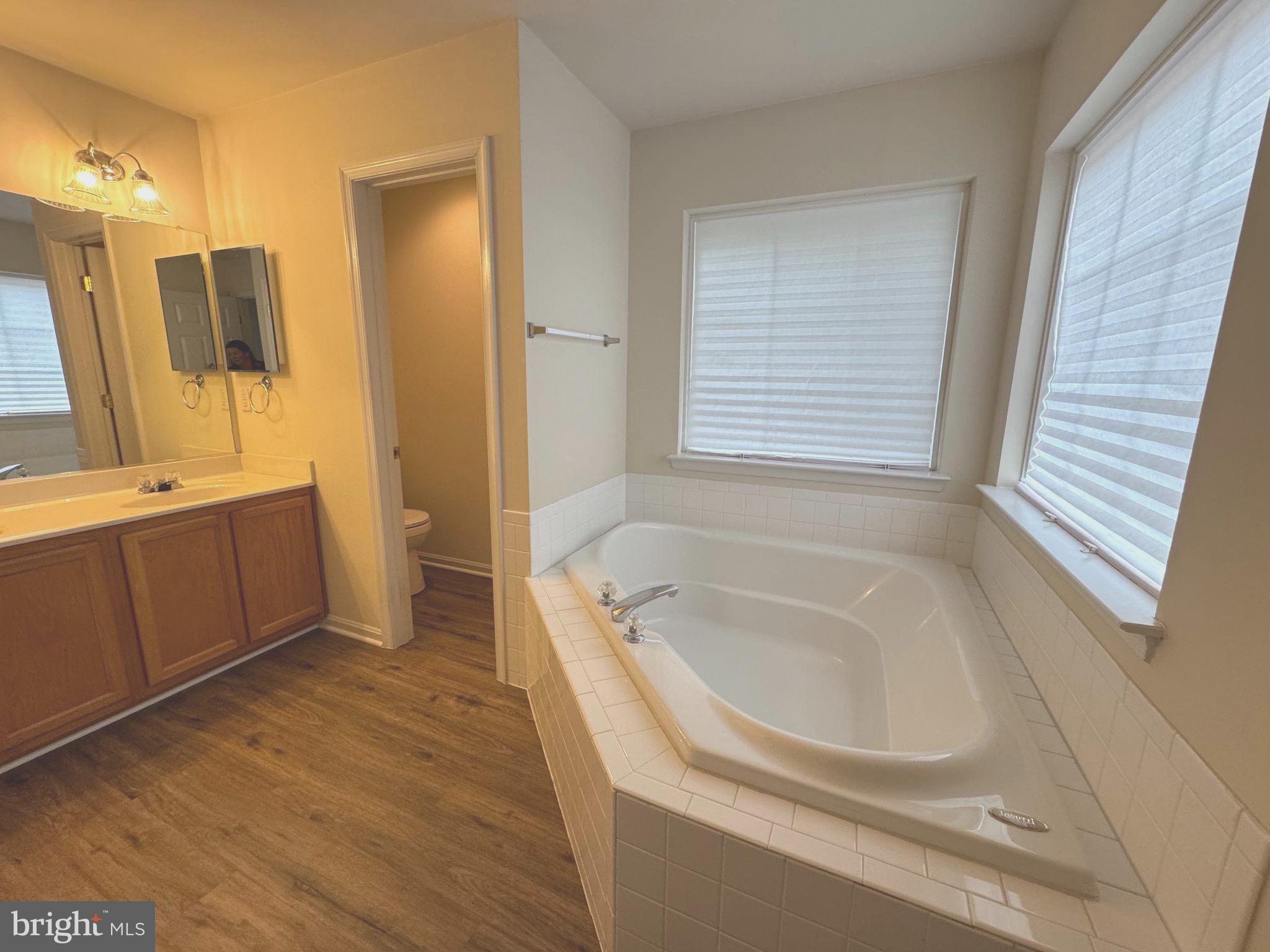 INDEPENDENCE - Residential Lease