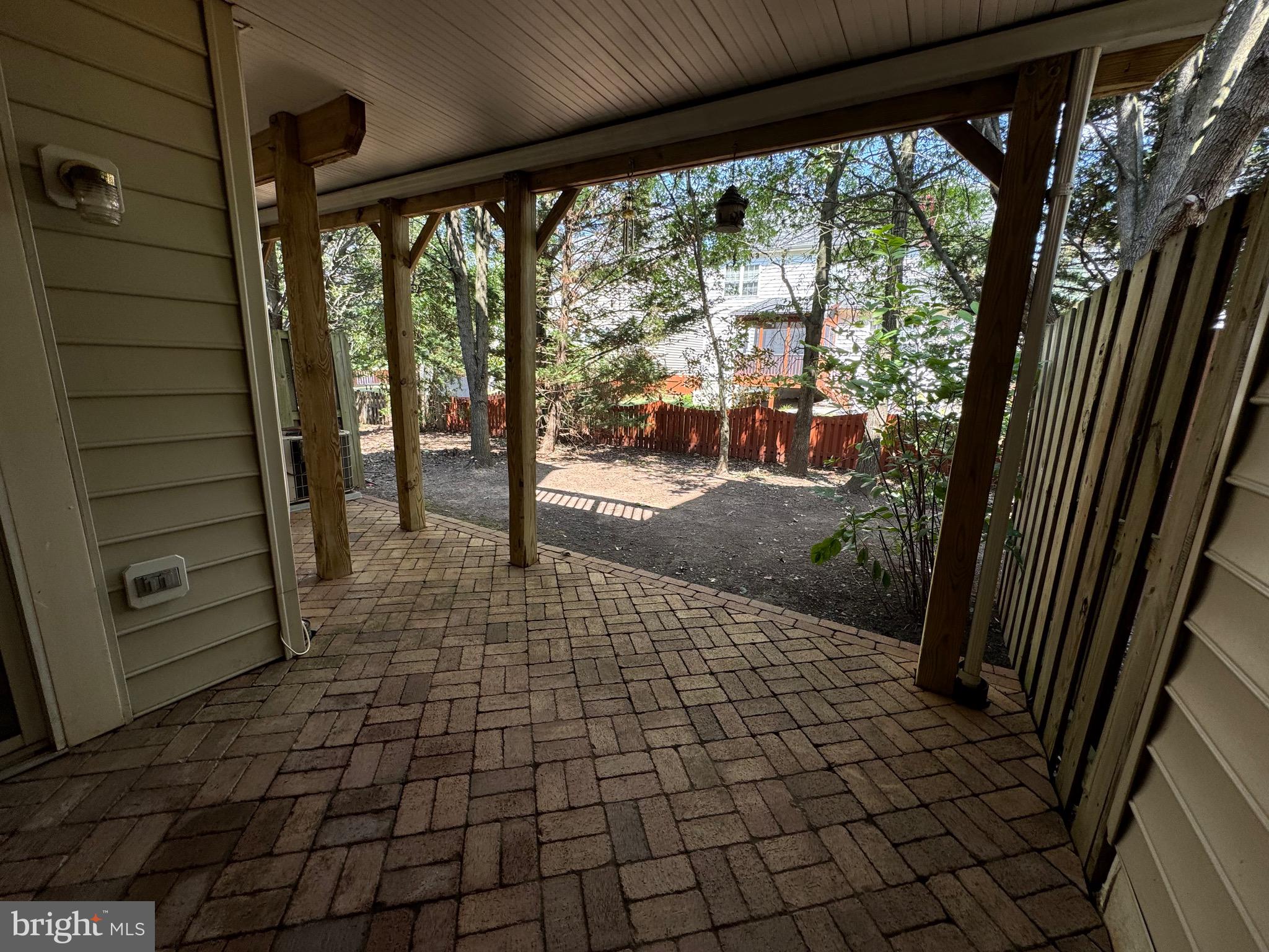 INDEPENDENCE - Residential Lease