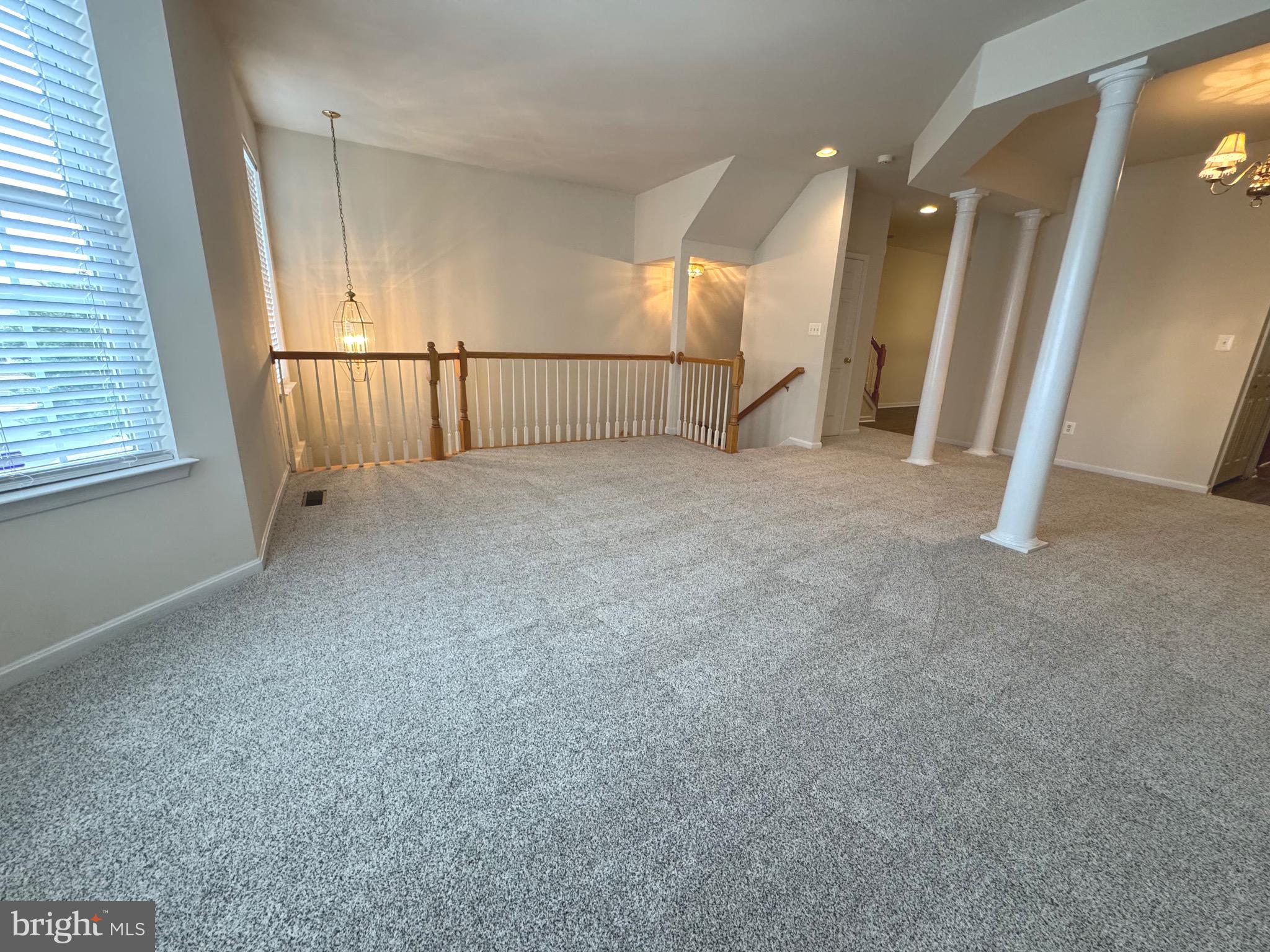 INDEPENDENCE - Residential Lease