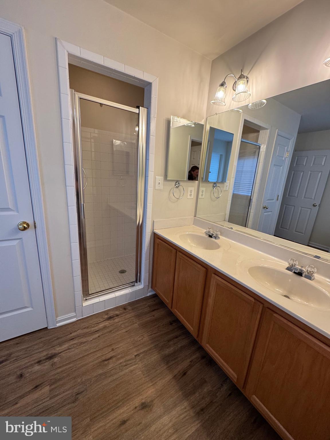 INDEPENDENCE - Residential Lease