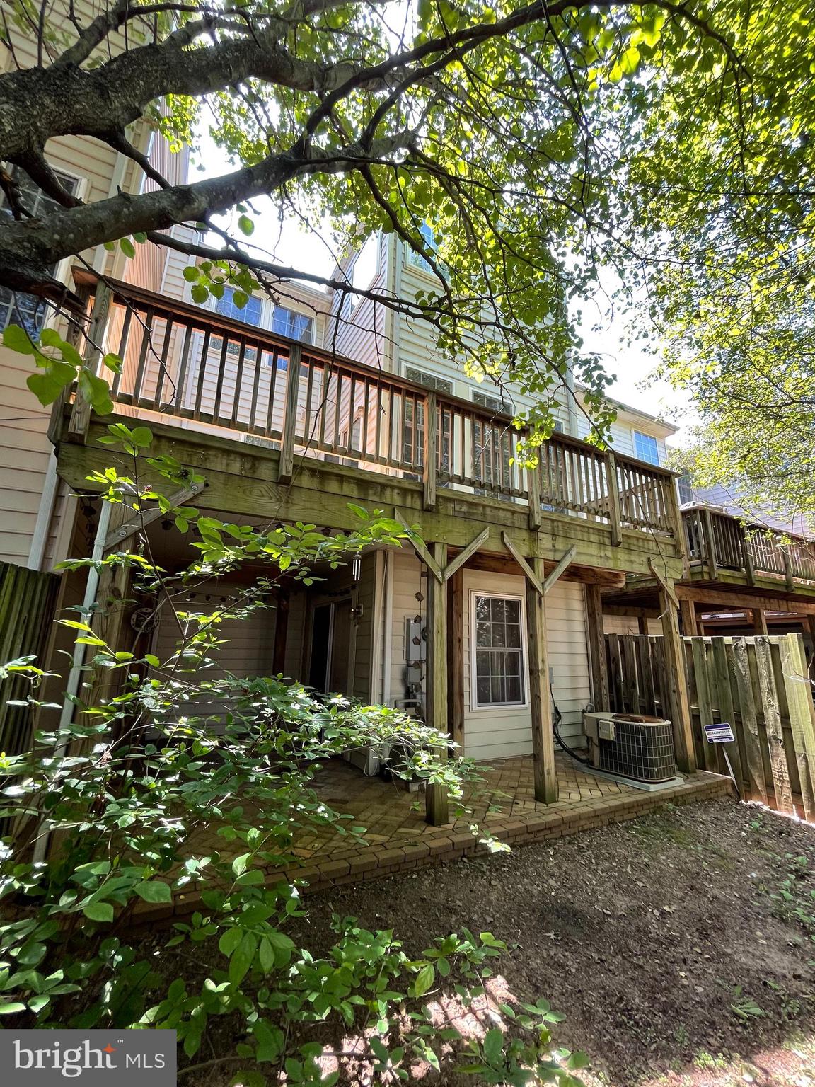 INDEPENDENCE - Residential Lease