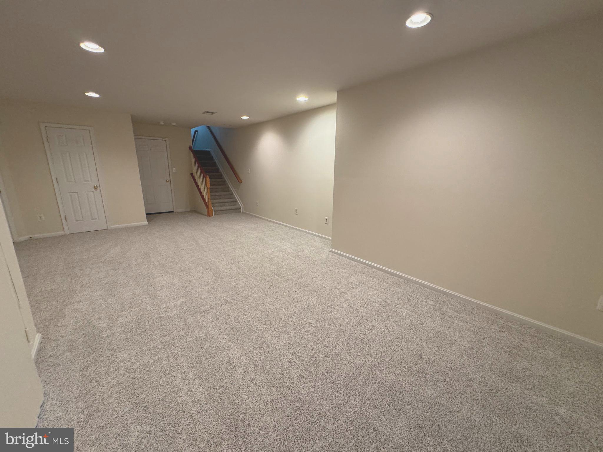 INDEPENDENCE - Residential Lease