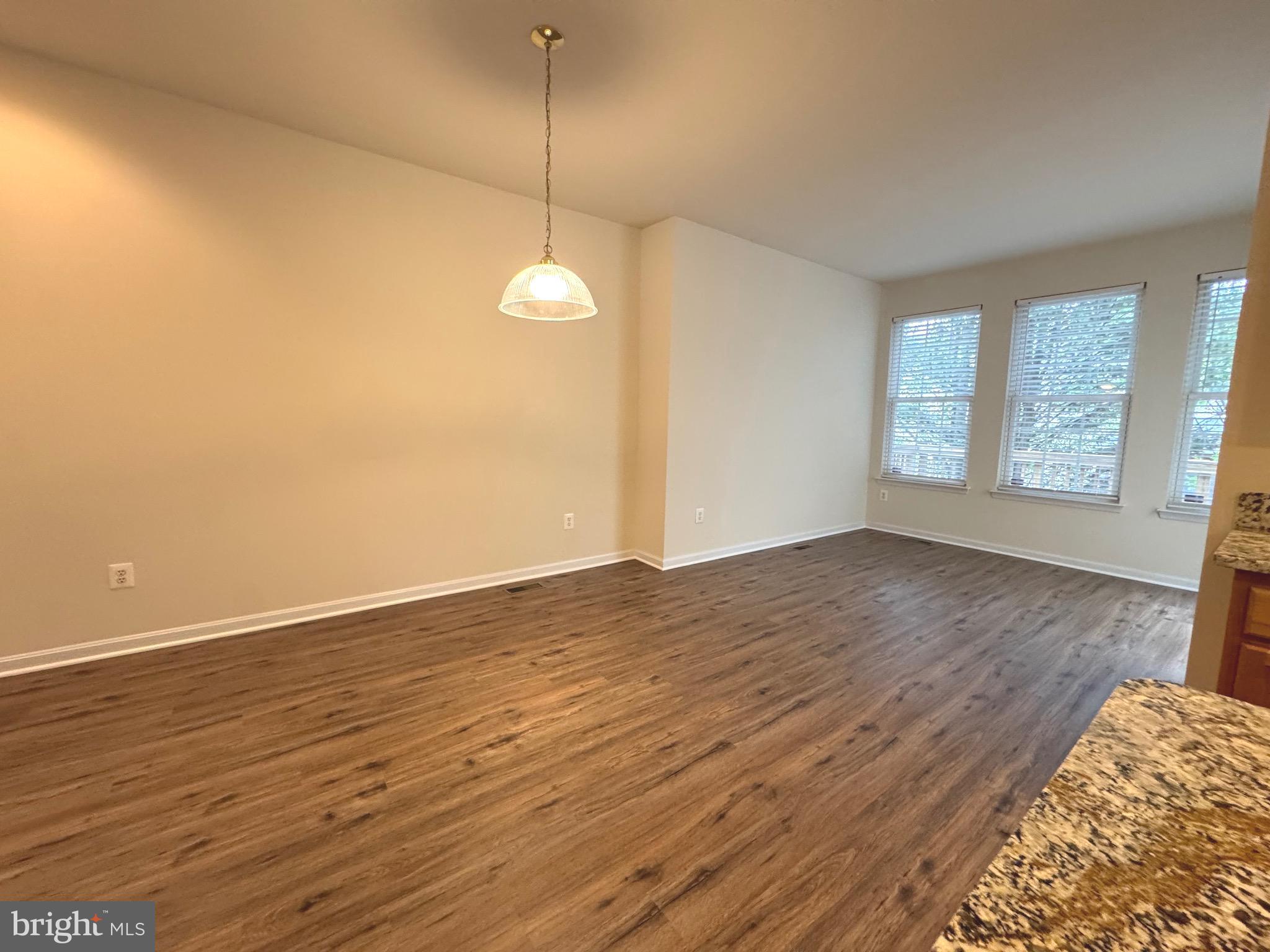 INDEPENDENCE - Residential Lease