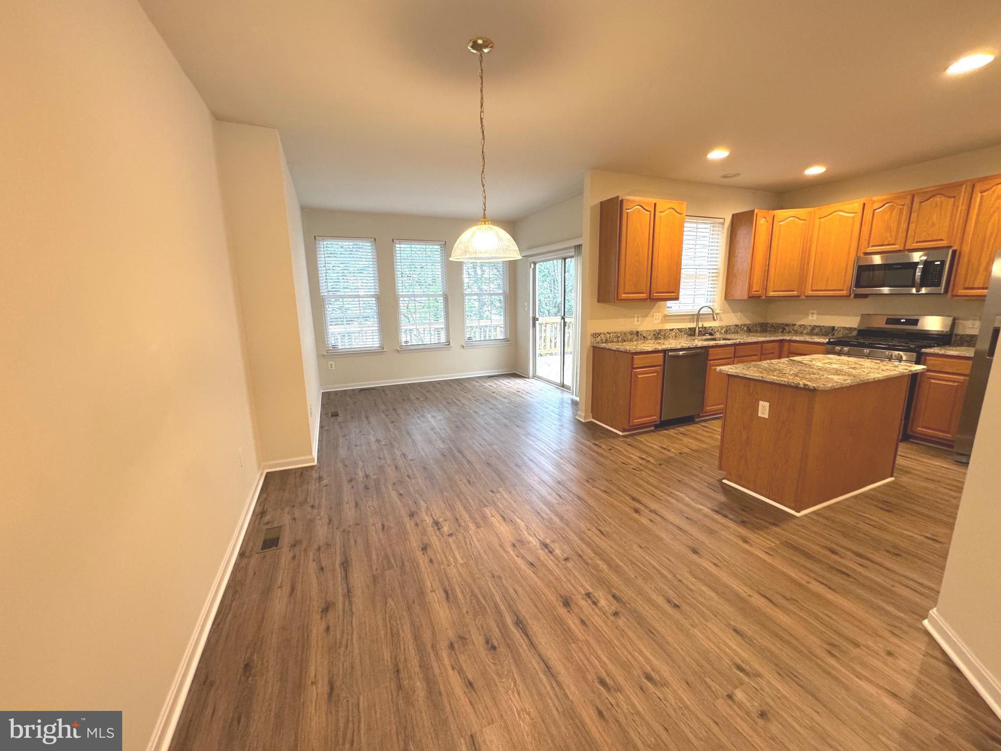 INDEPENDENCE - Residential Lease