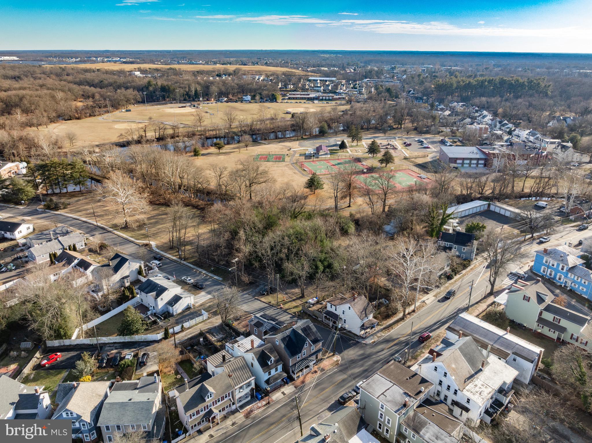 HISTORIC DISTRICT - Residential