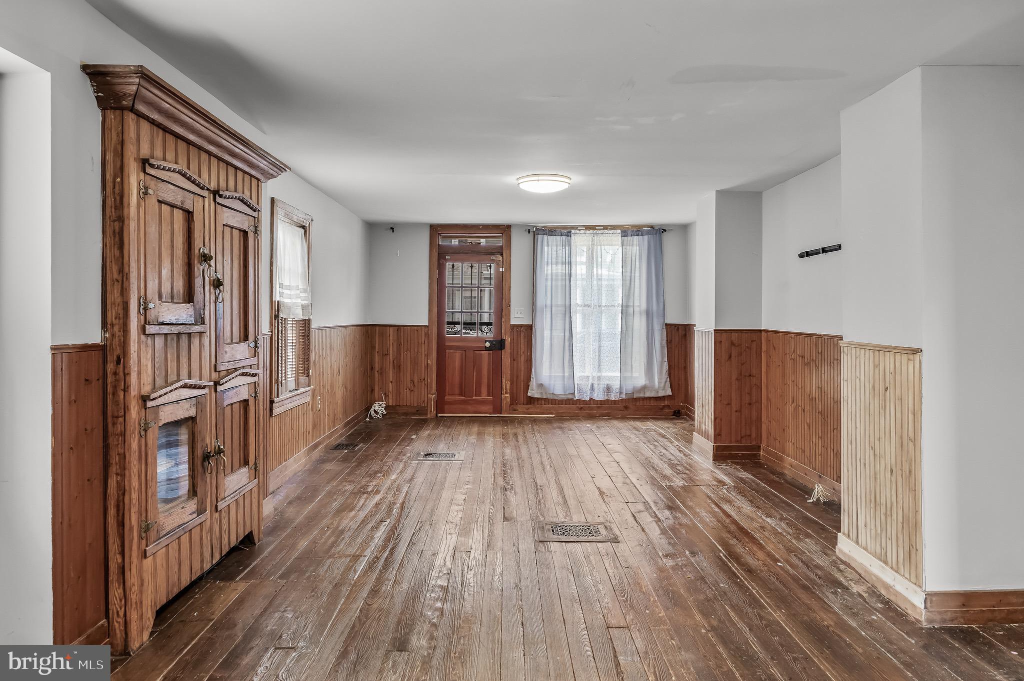 HISTORIC DISTRICT - Residential