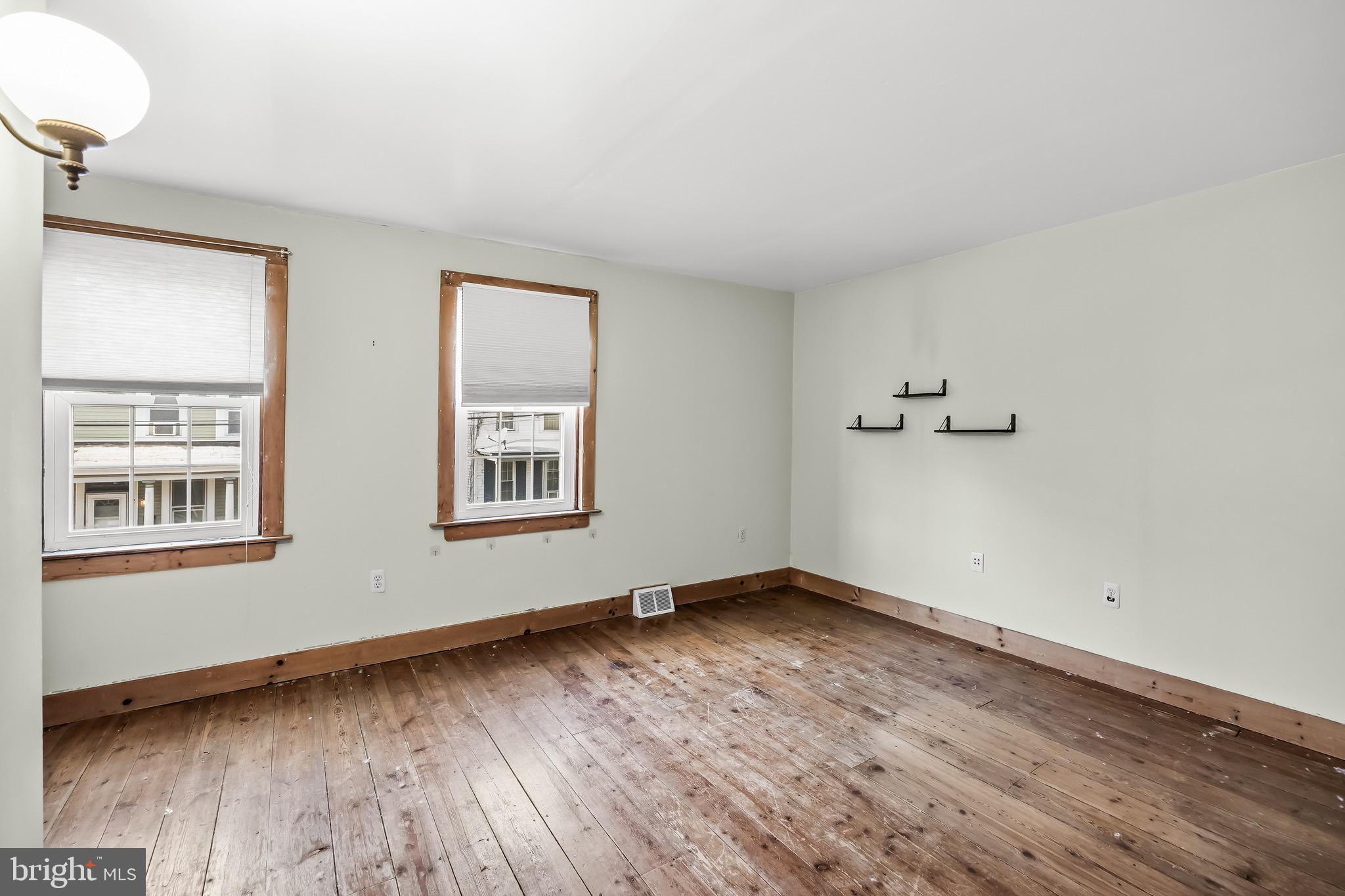 HISTORIC DISTRICT - Residential