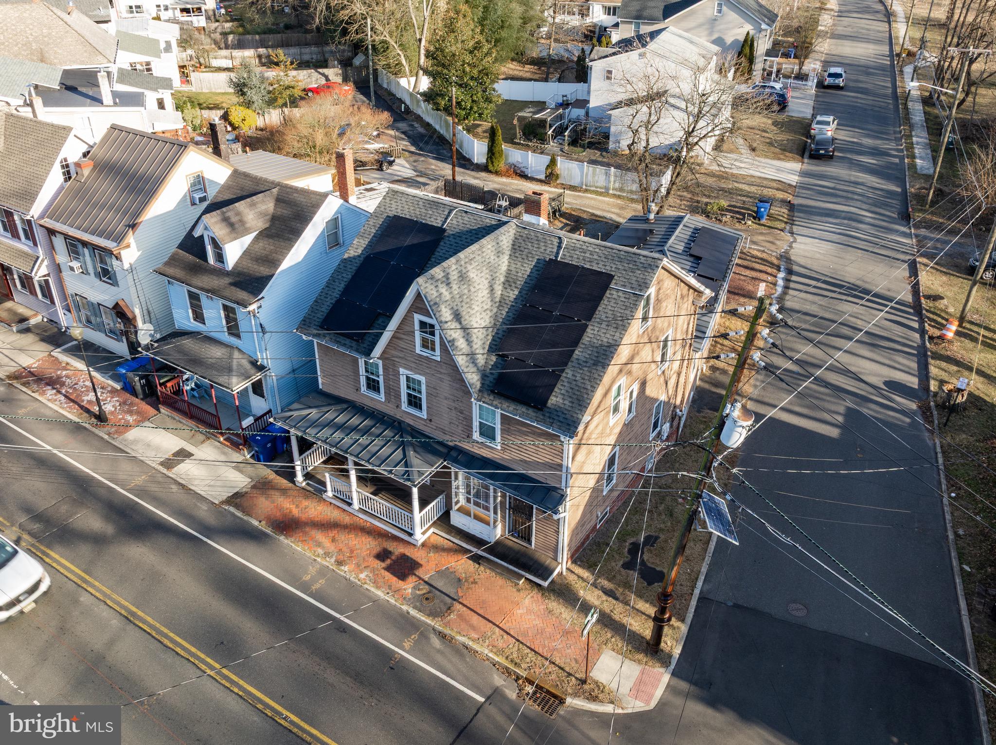 HISTORIC DISTRICT - Residential