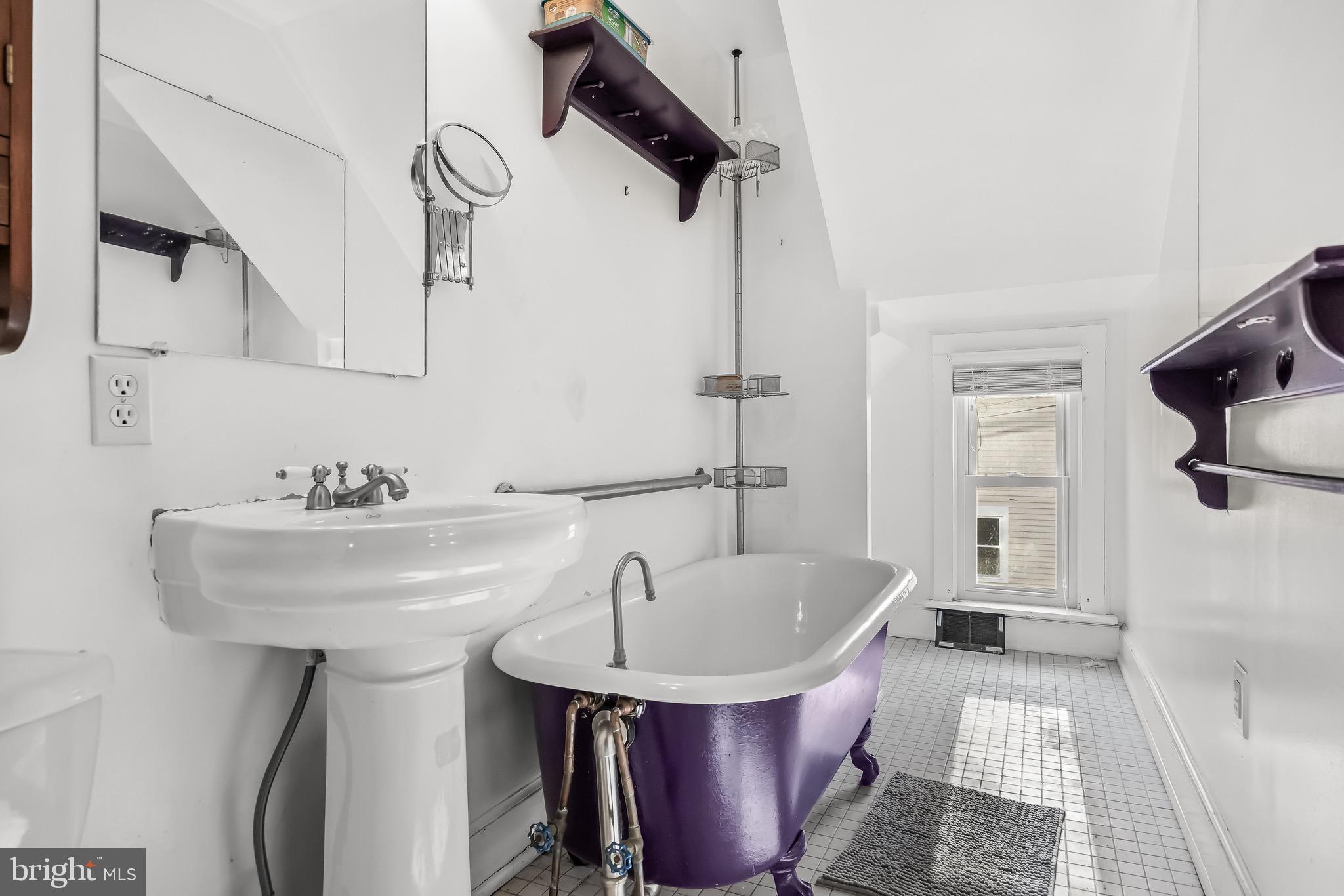 HISTORIC DISTRICT - Residential