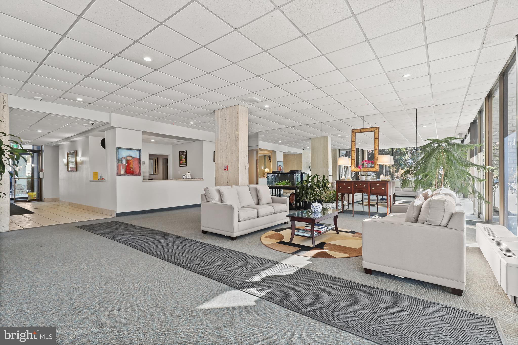 ROLAND PARK - Residential