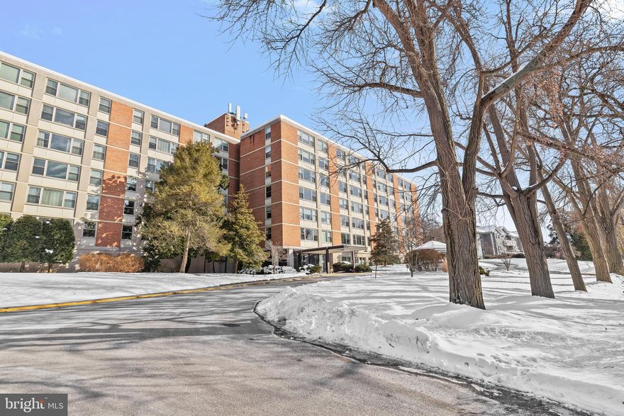Welcome home to this one bedroom, one bathroom condo located on the third floor at 4401 Roland Avenue! Freshly painted with a modern neutral color theme, gleaming hardwood floors and sun filled windows throughout. Enter into the secure building lobby with an attended desk, and convenient elevators take you up. The foyer includes a walk-in closet, and the open concept living and dining rooms offer plenty of space. The kitchen features a pantry, ample counter space and gas cooking. Bedroom has a walk-in closet. Enjoy the outdoor community pool and this fantastic location. Some images have been virtually staged.