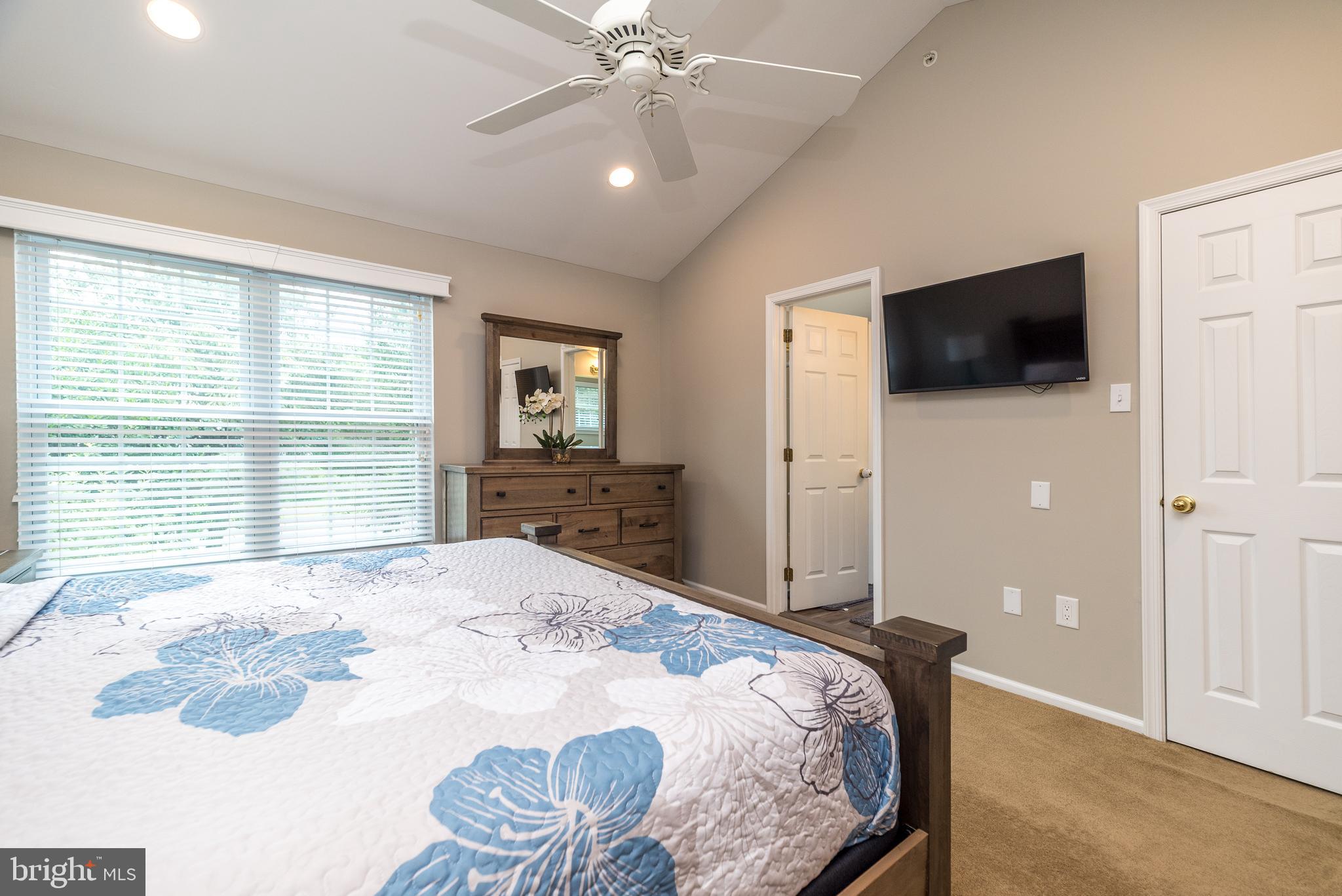 WARRINGTON HUNT - Residential