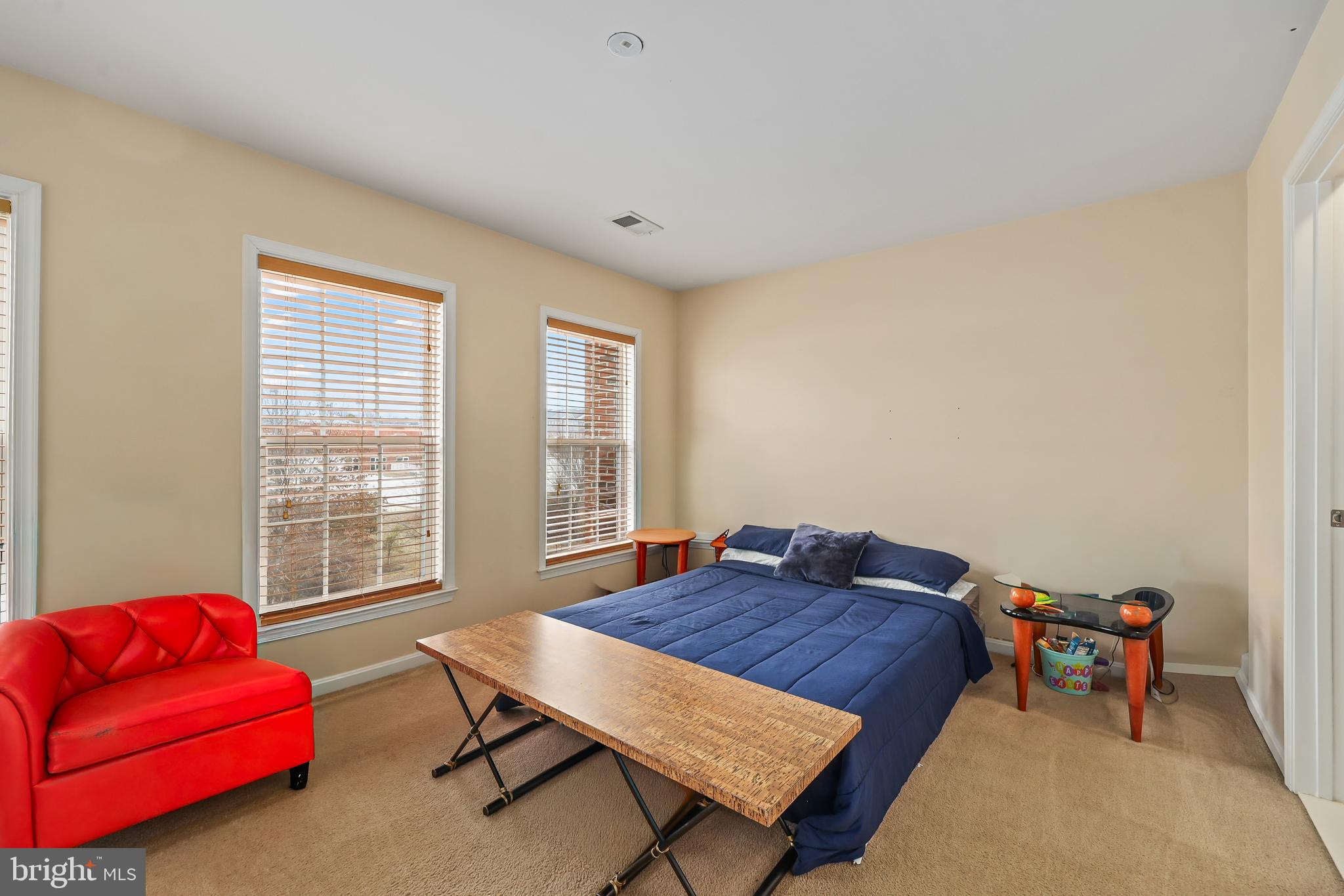 PORT POTOMAC - Residential