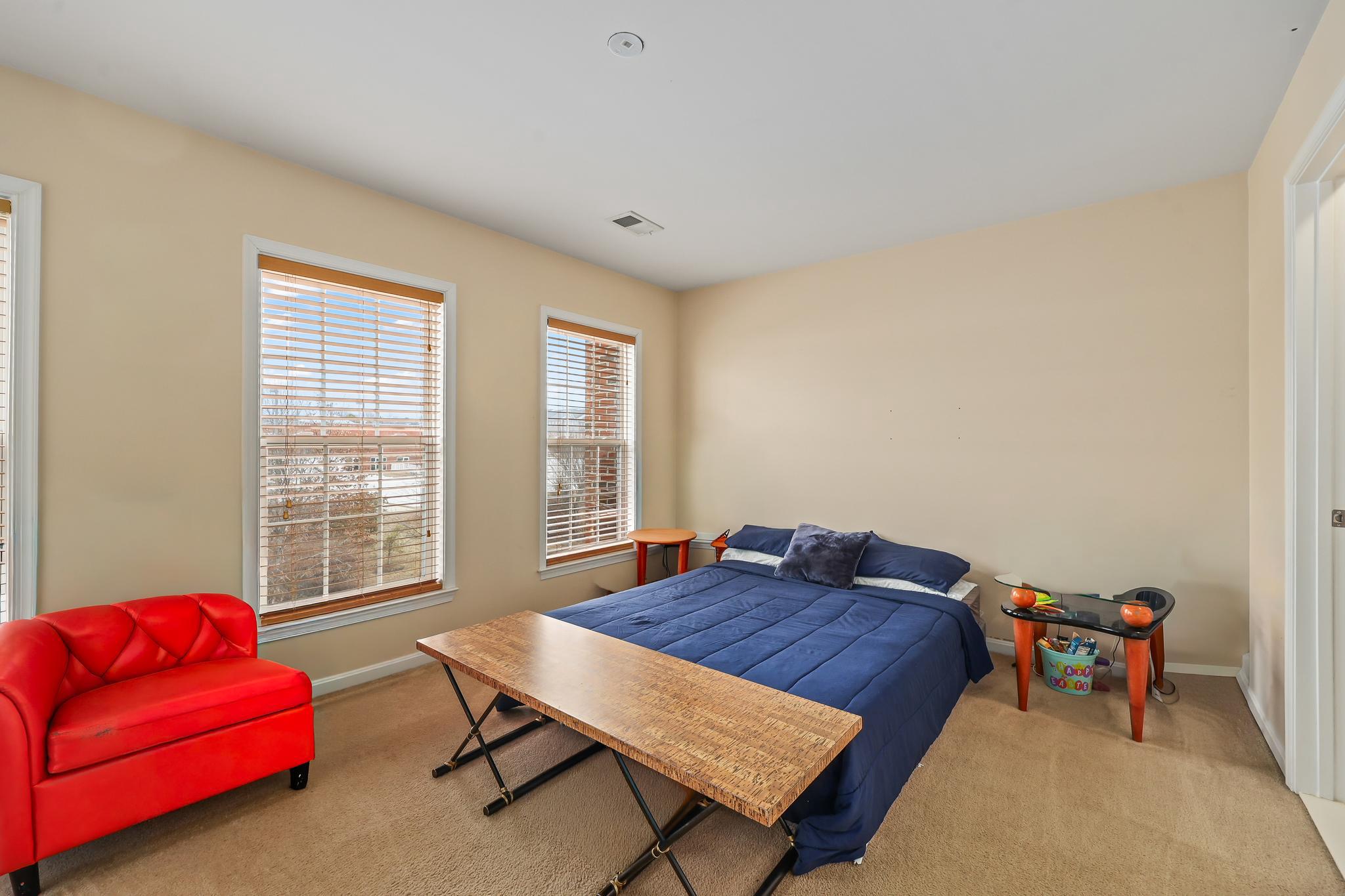 PORT POTOMAC - Residential