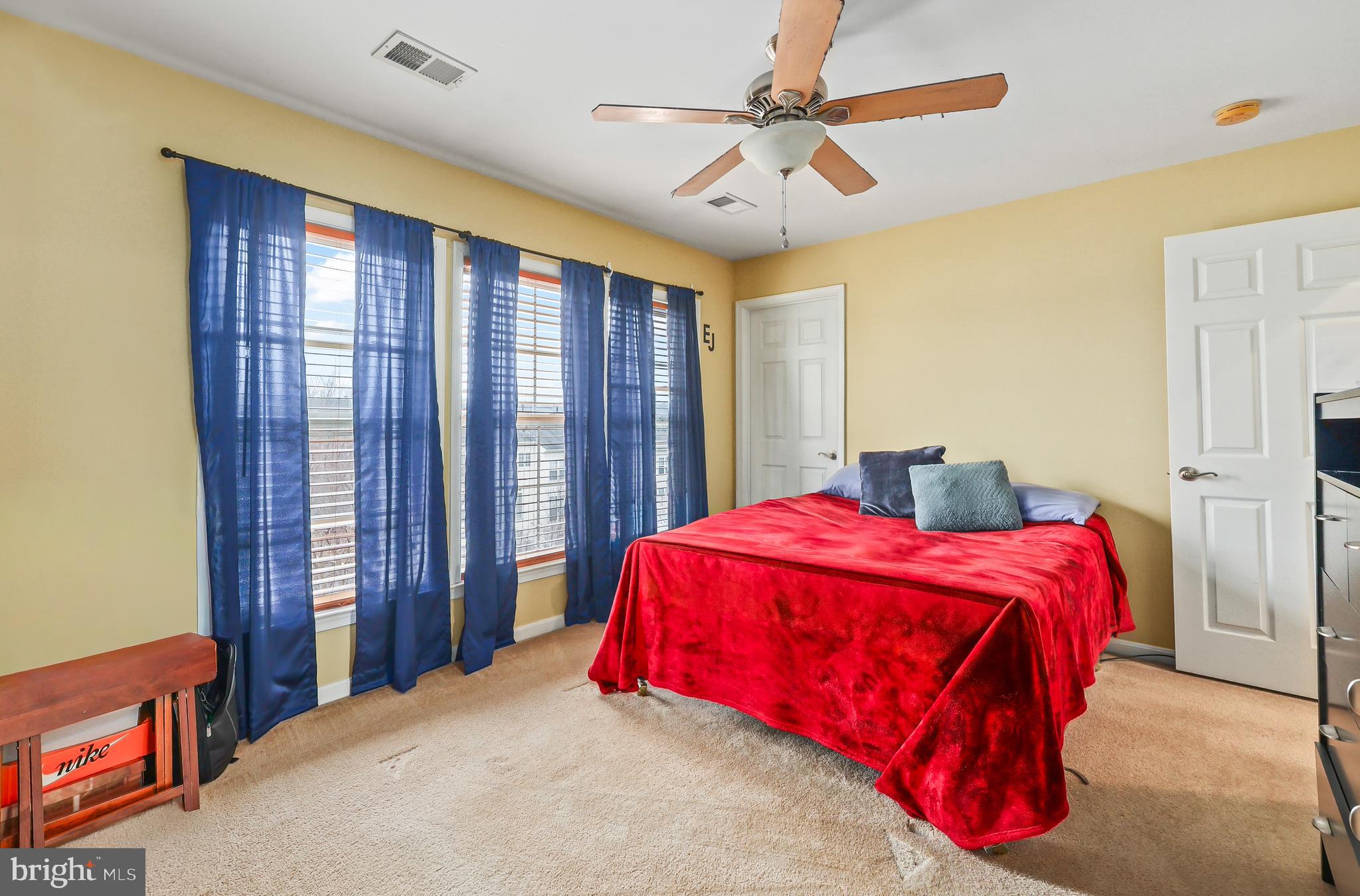 PORT POTOMAC - Residential