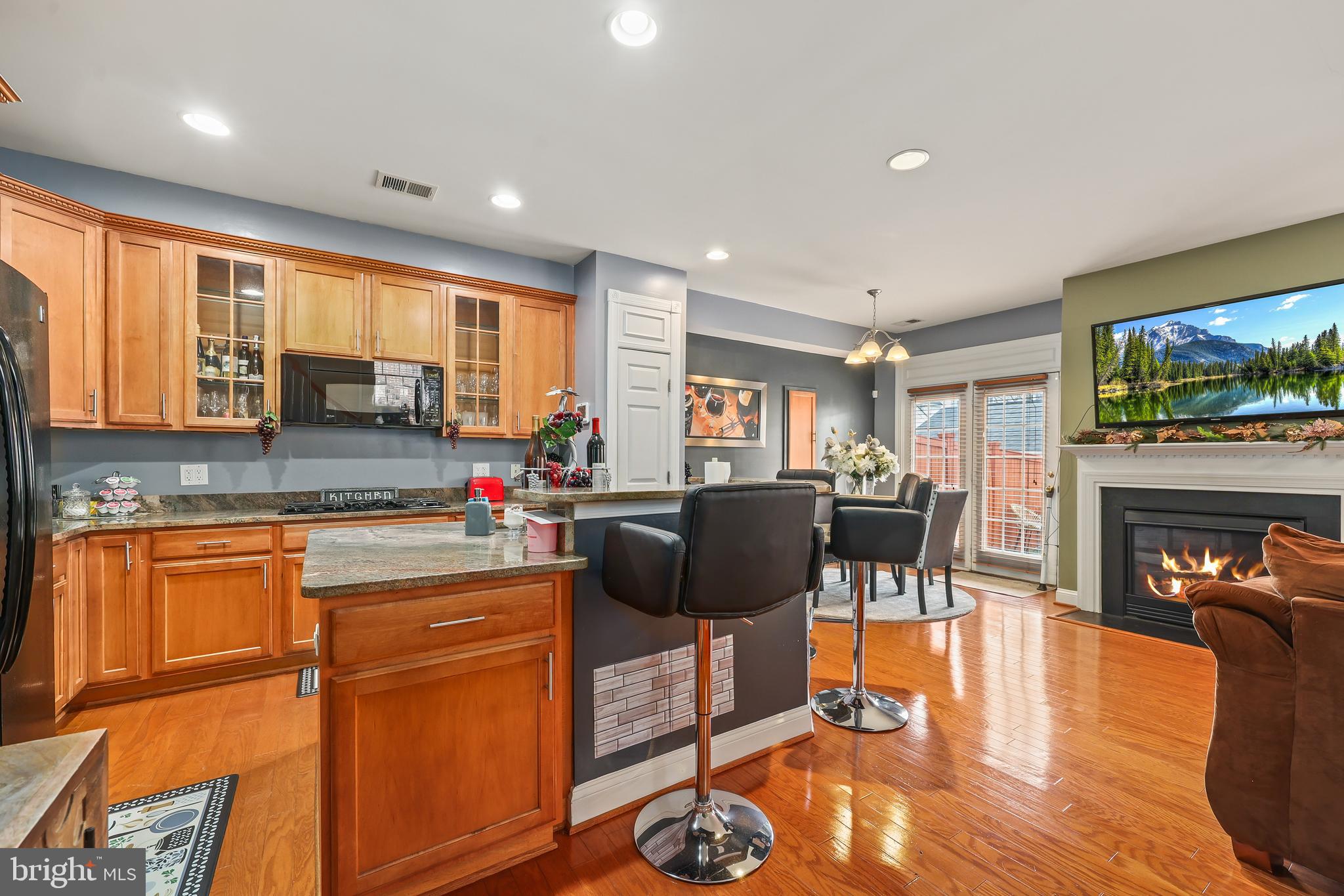 PORT POTOMAC - Residential