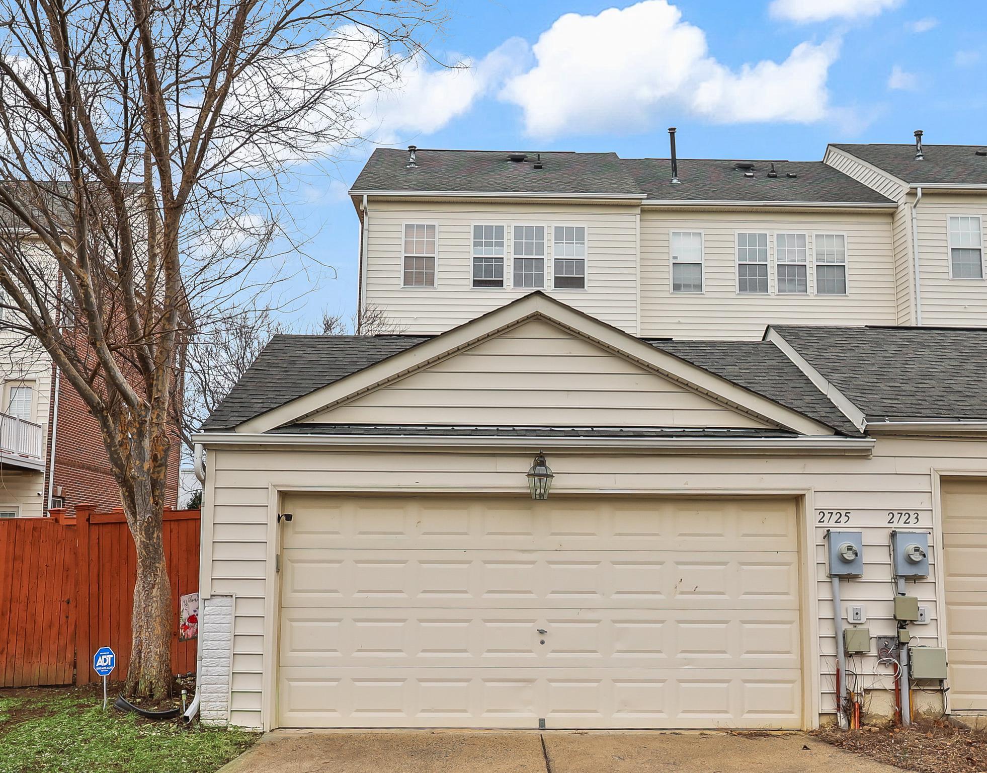 PORT POTOMAC - Residential