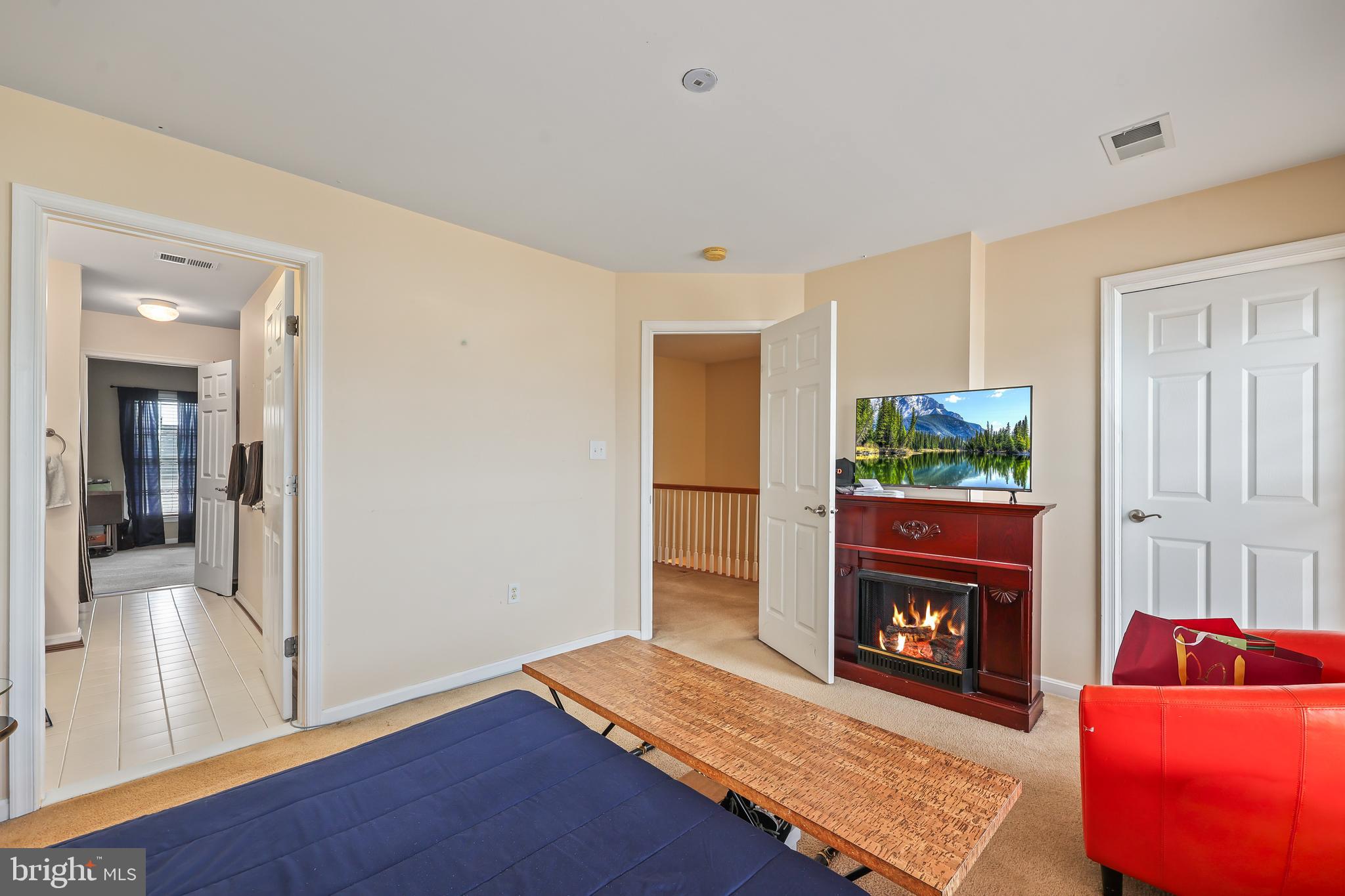 PORT POTOMAC - Residential