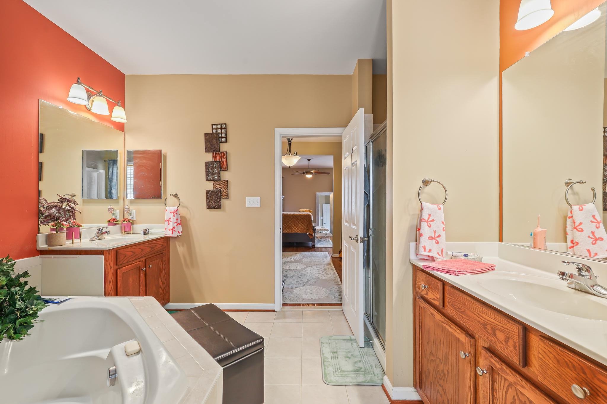 PORT POTOMAC - Residential