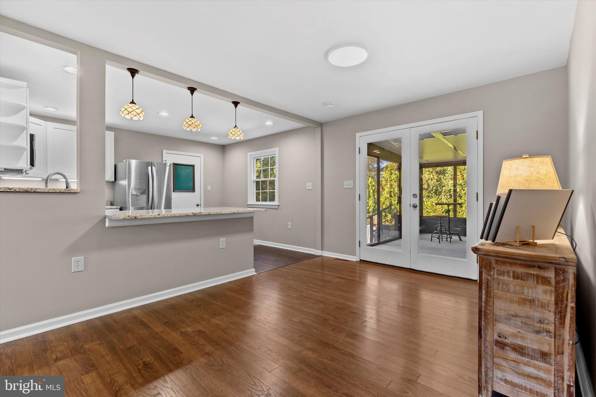 COUNTRY CLUB PARK - Residential