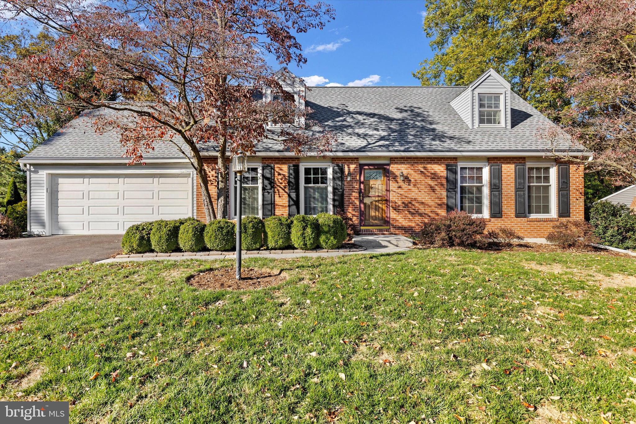 COUNTRY CLUB PARK - Residential