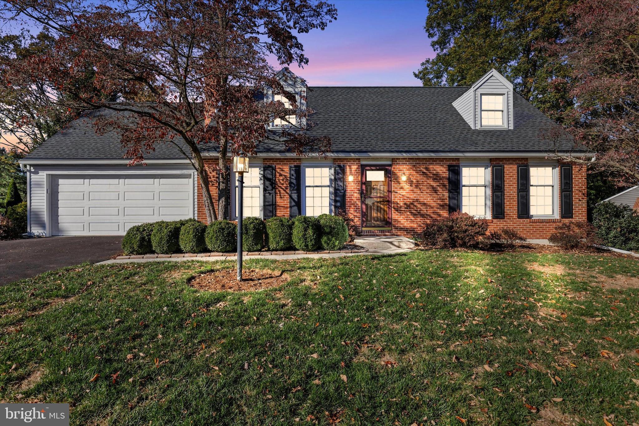 COUNTRY CLUB PARK - Residential