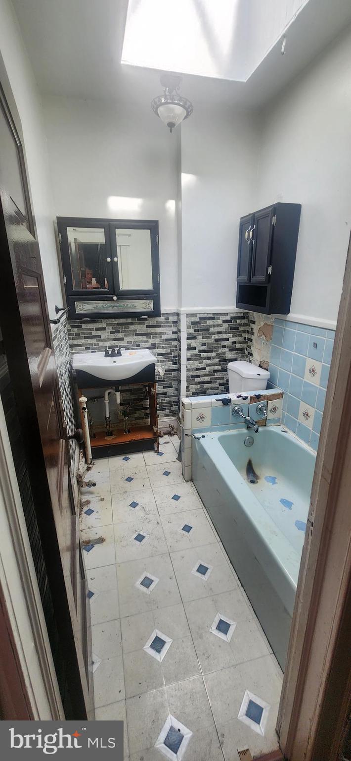 EDMONDSON - Residential