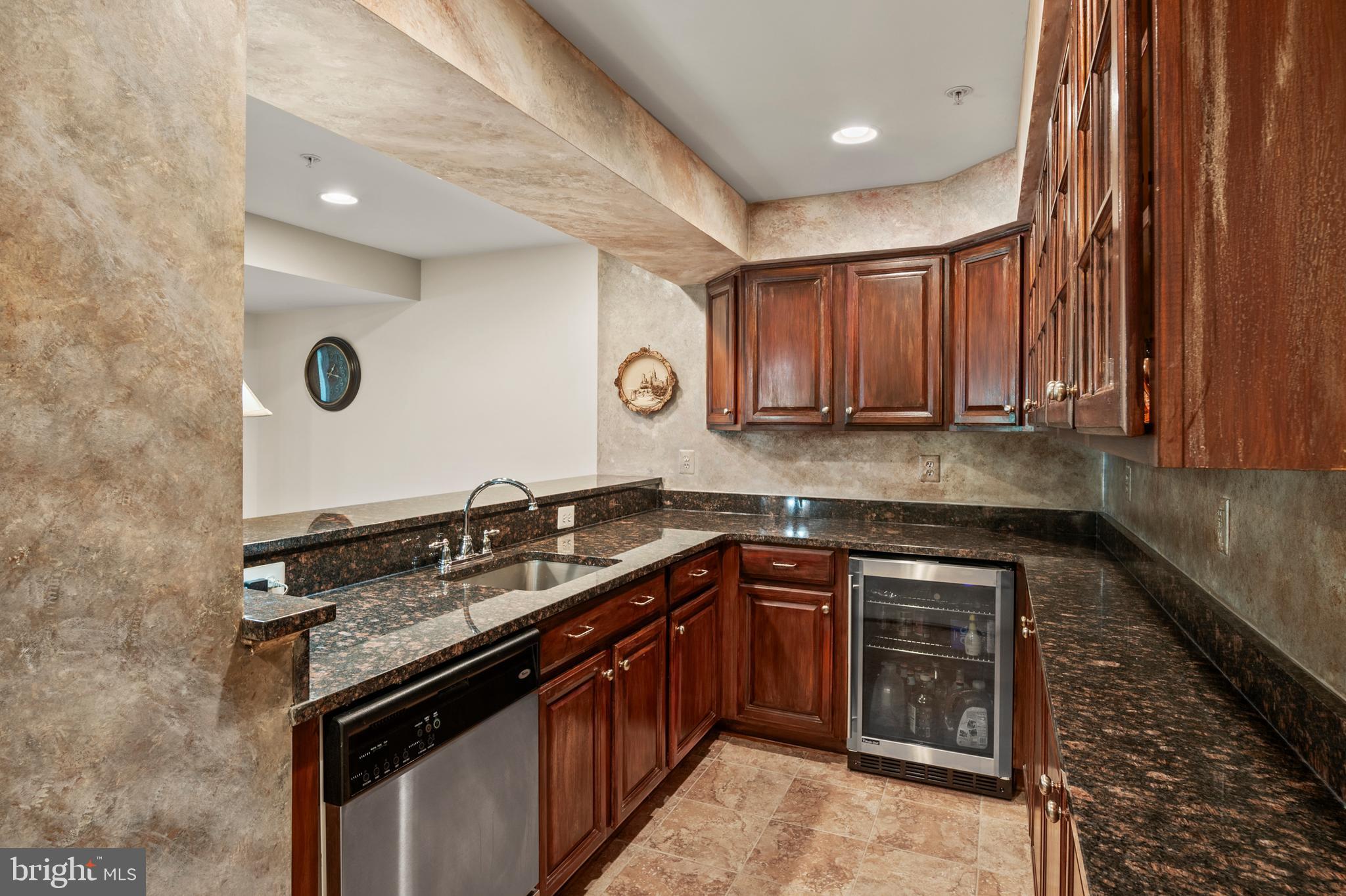 ELLICOTT MEADOWS - Residential