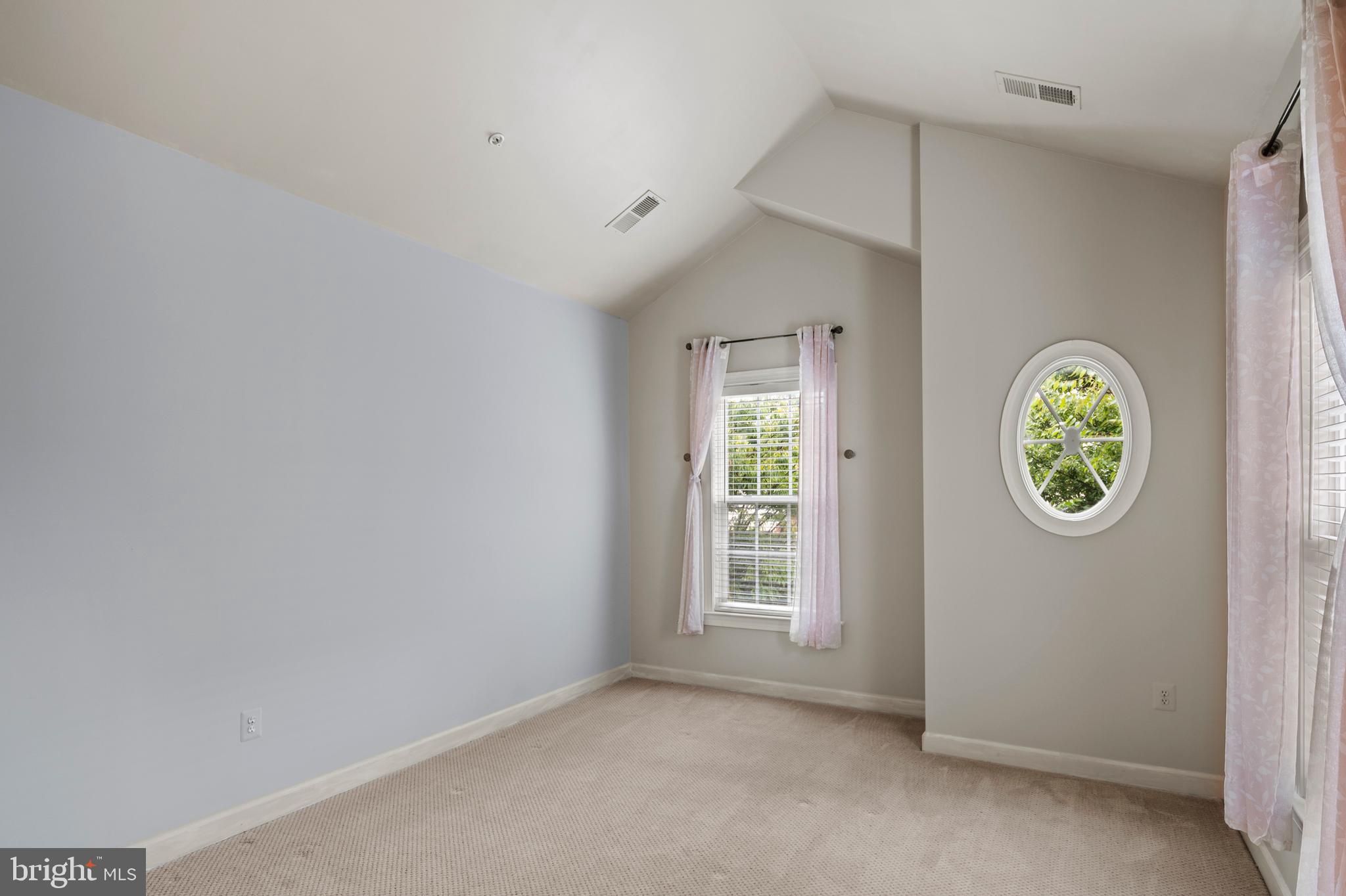 ELLICOTT MEADOWS - Residential