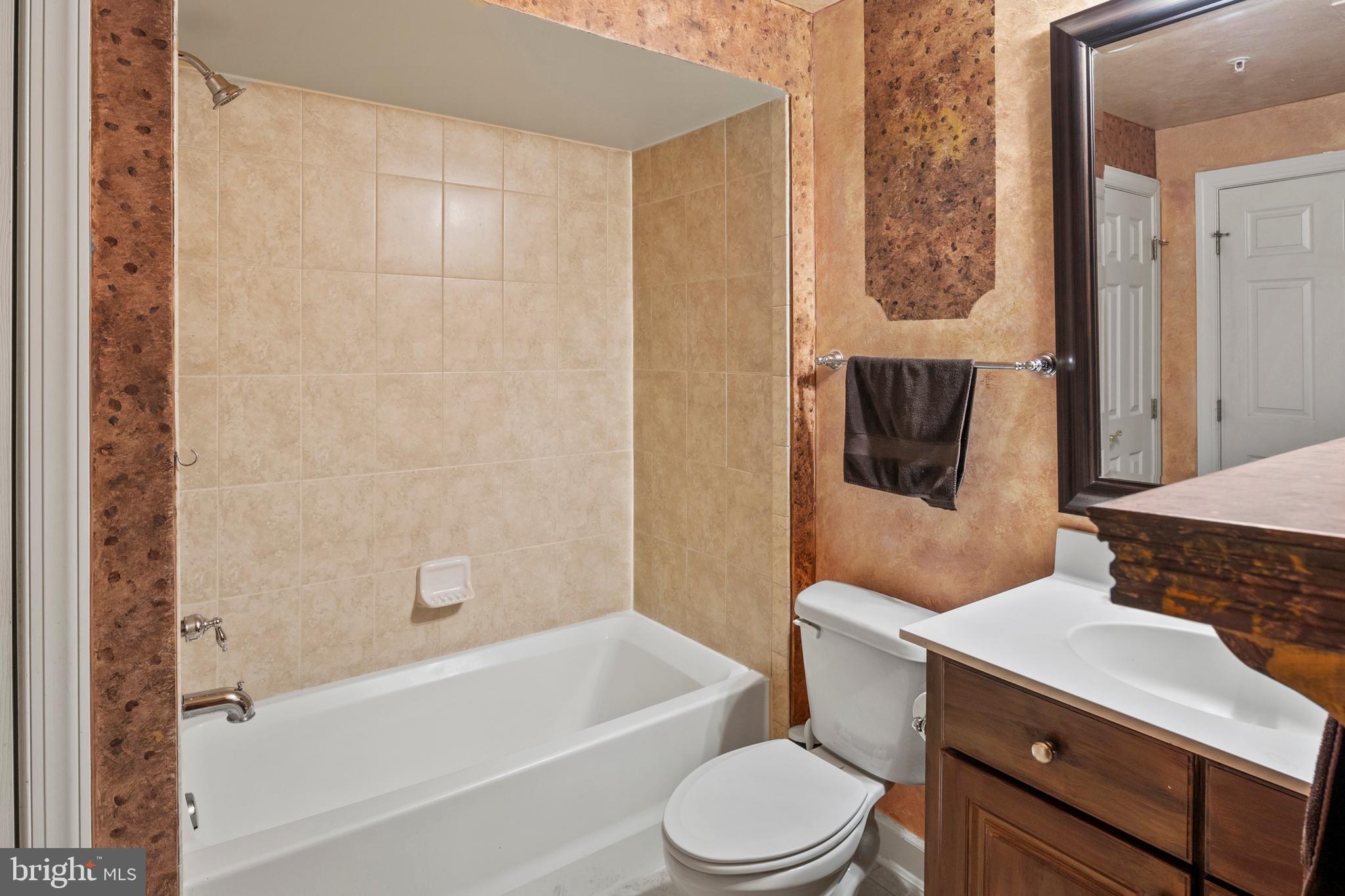 ELLICOTT MEADOWS - Residential