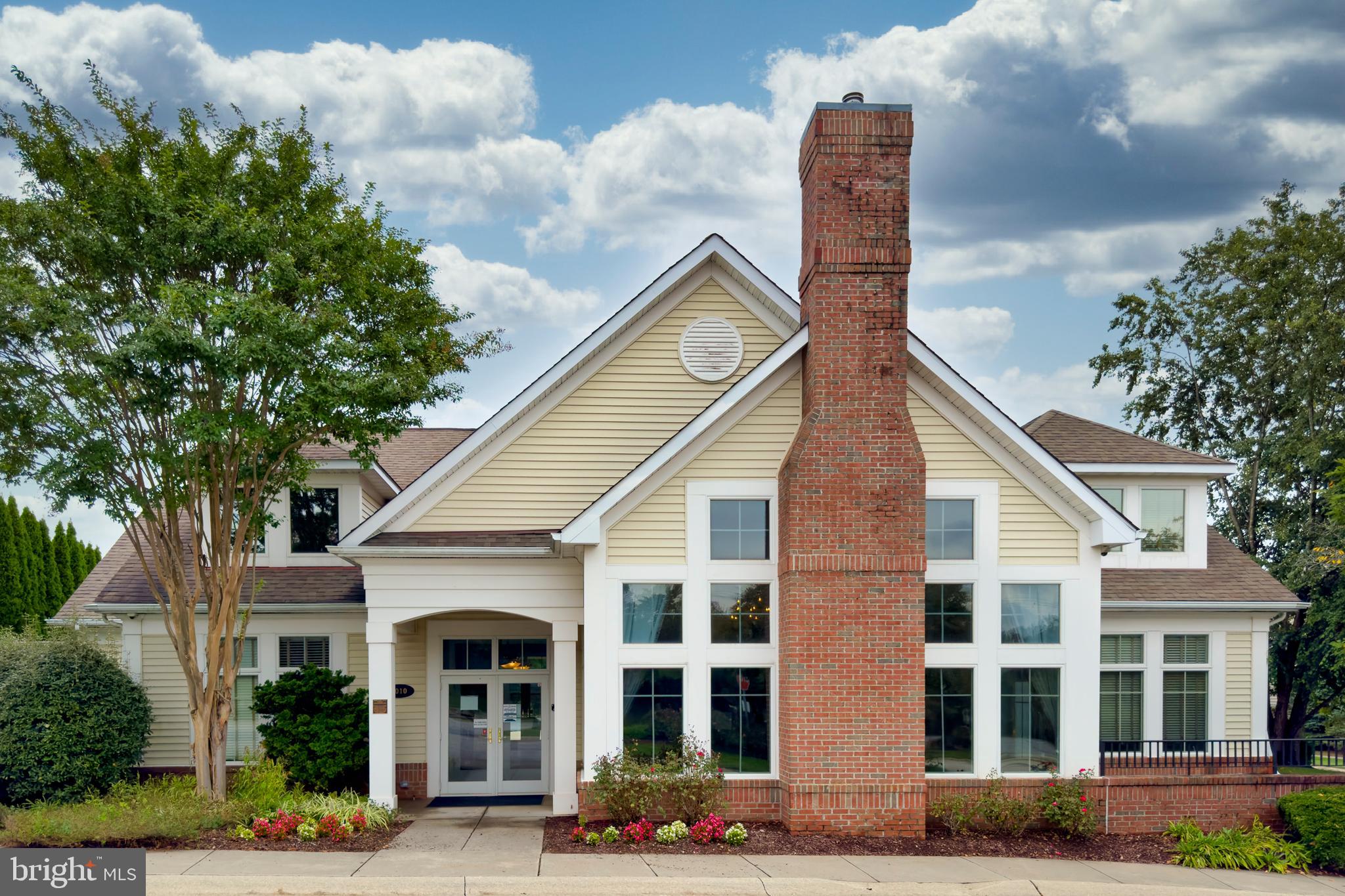 ELLICOTT MEADOWS - Residential