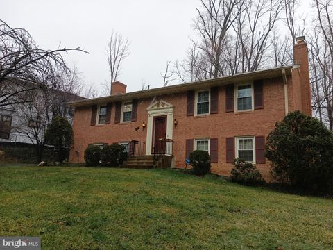 Photo of 4357 Starr Jordan Drive, ANNANDALE, VA 22003 (MLS # VAFX2295556)