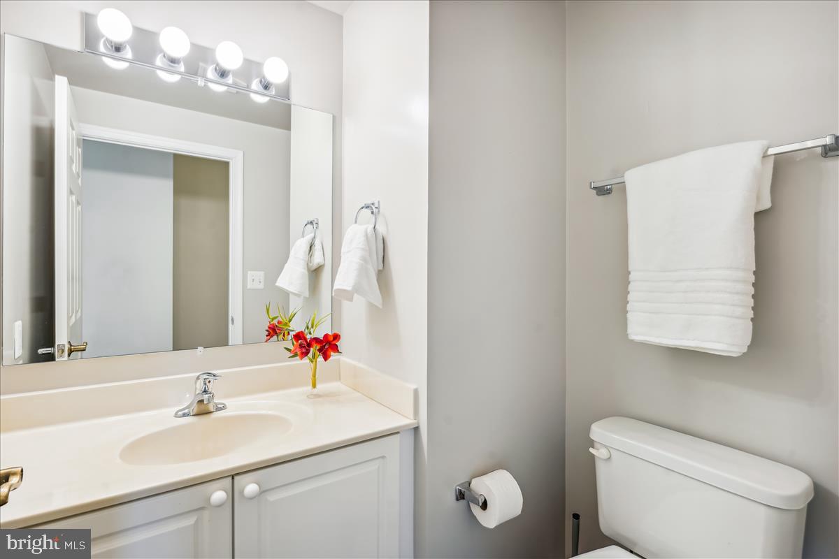 OVERLOOK AT LEISURE WORLD - Residential