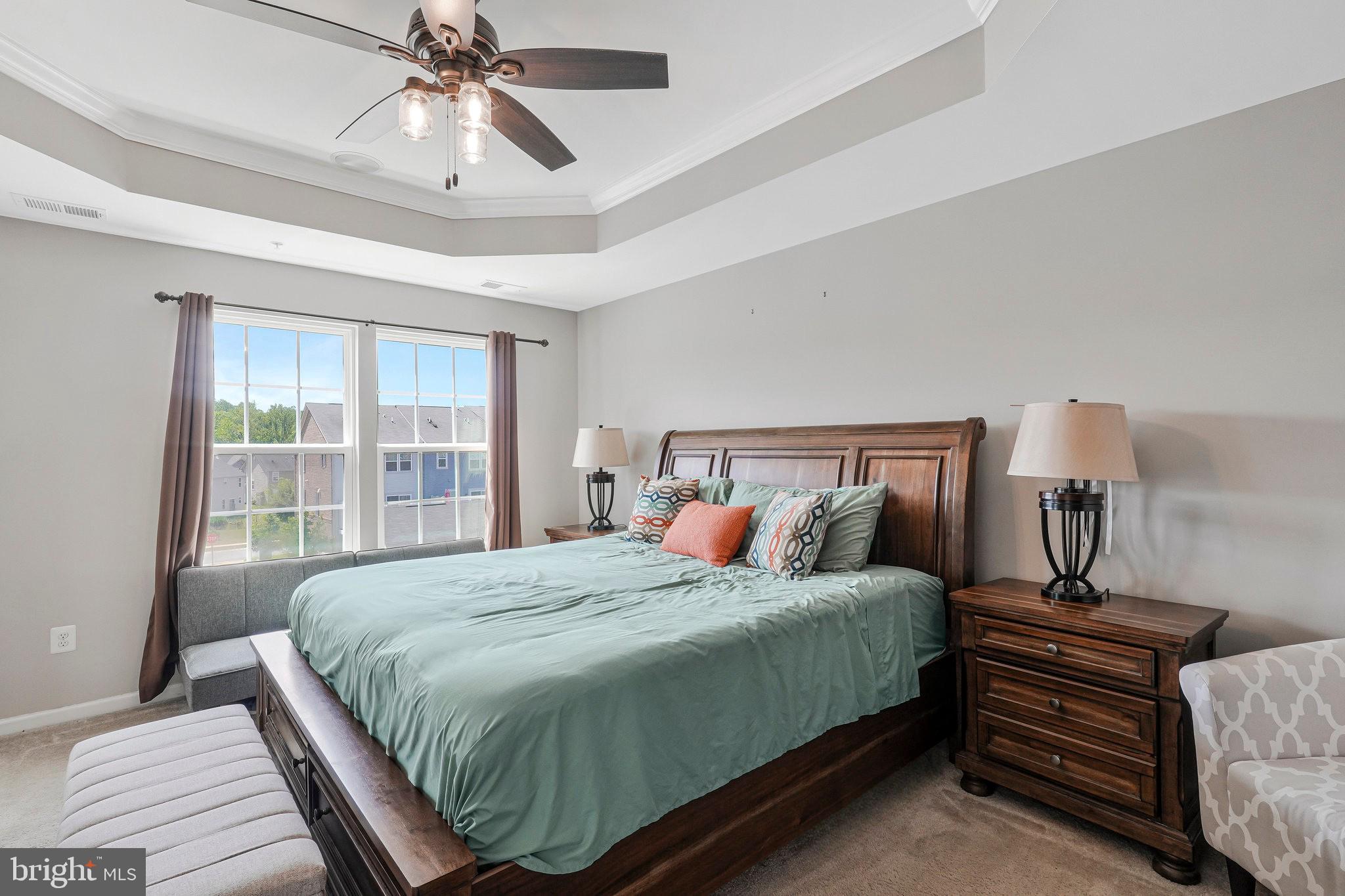 5615 BARNSTORMERS LANE