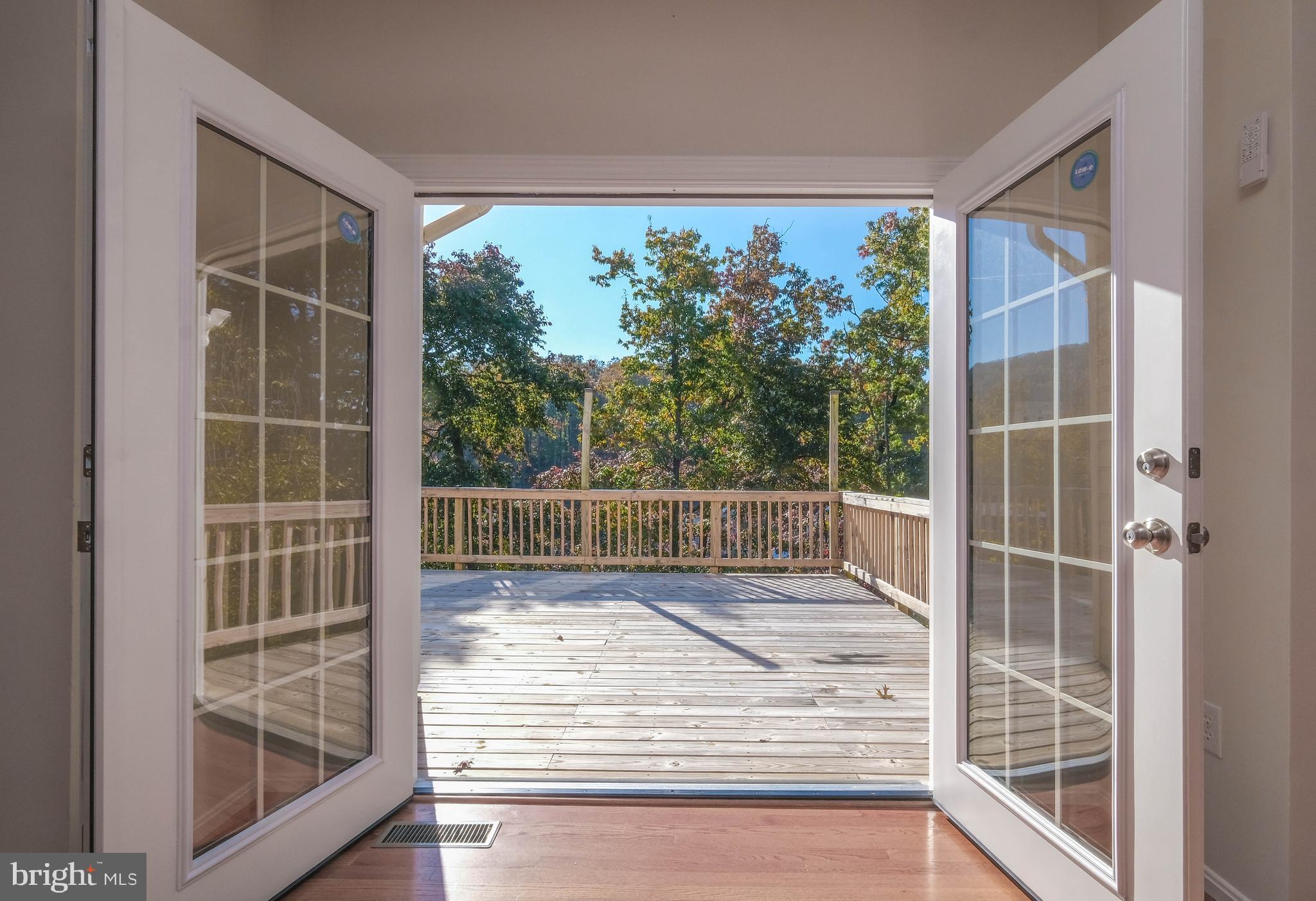 HAPPY CREEK KNOLLS - Residential